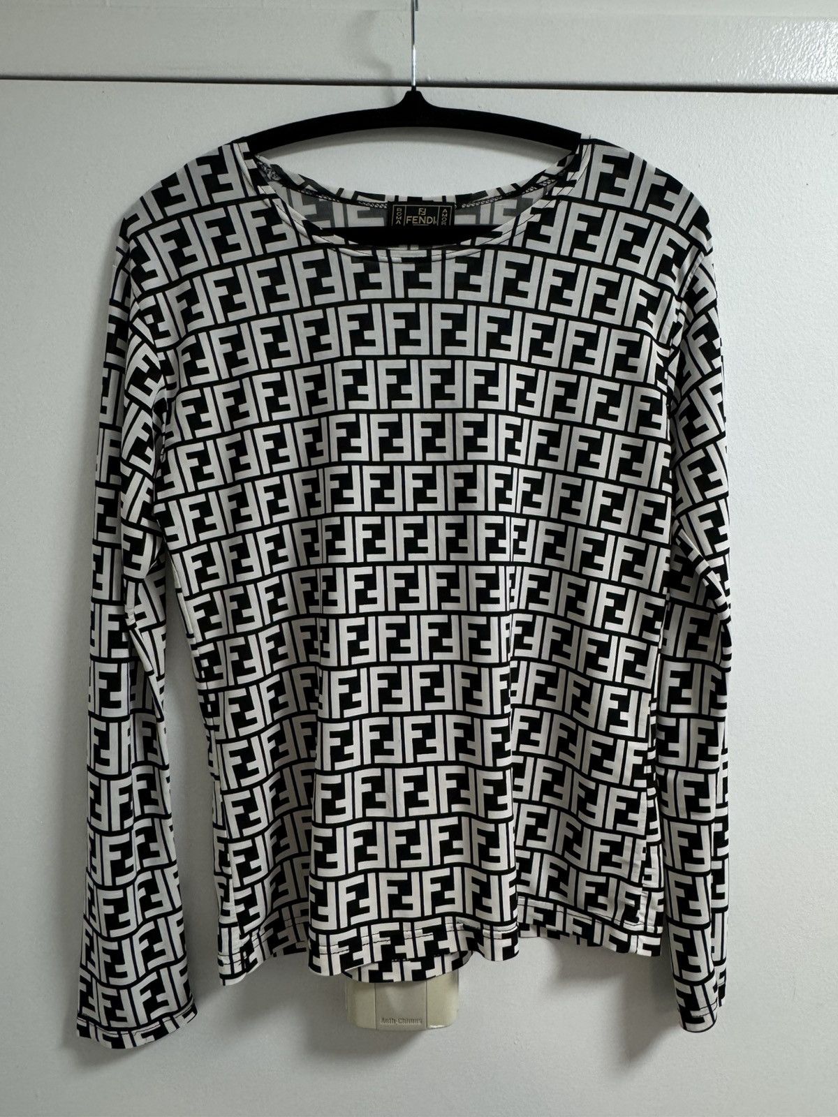 Fendi RARE FENDI LONG-SLEEVED T-SHIRT IN Zucca GOOD Size US L / EU 52-54 / 3 - 1 Thumbnail