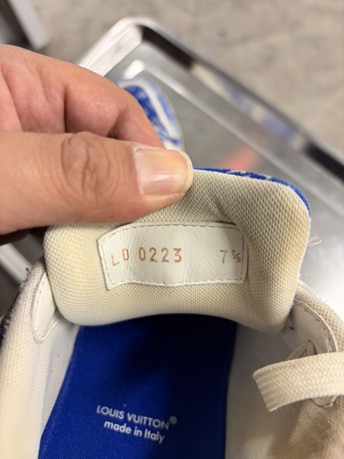 Louis Vuitton Louis Vuitton Trainer Sneakers Blue-Pink Monogram Size 9.5 Size US 9.5 / EU 42-43 - 13 Thumbnail