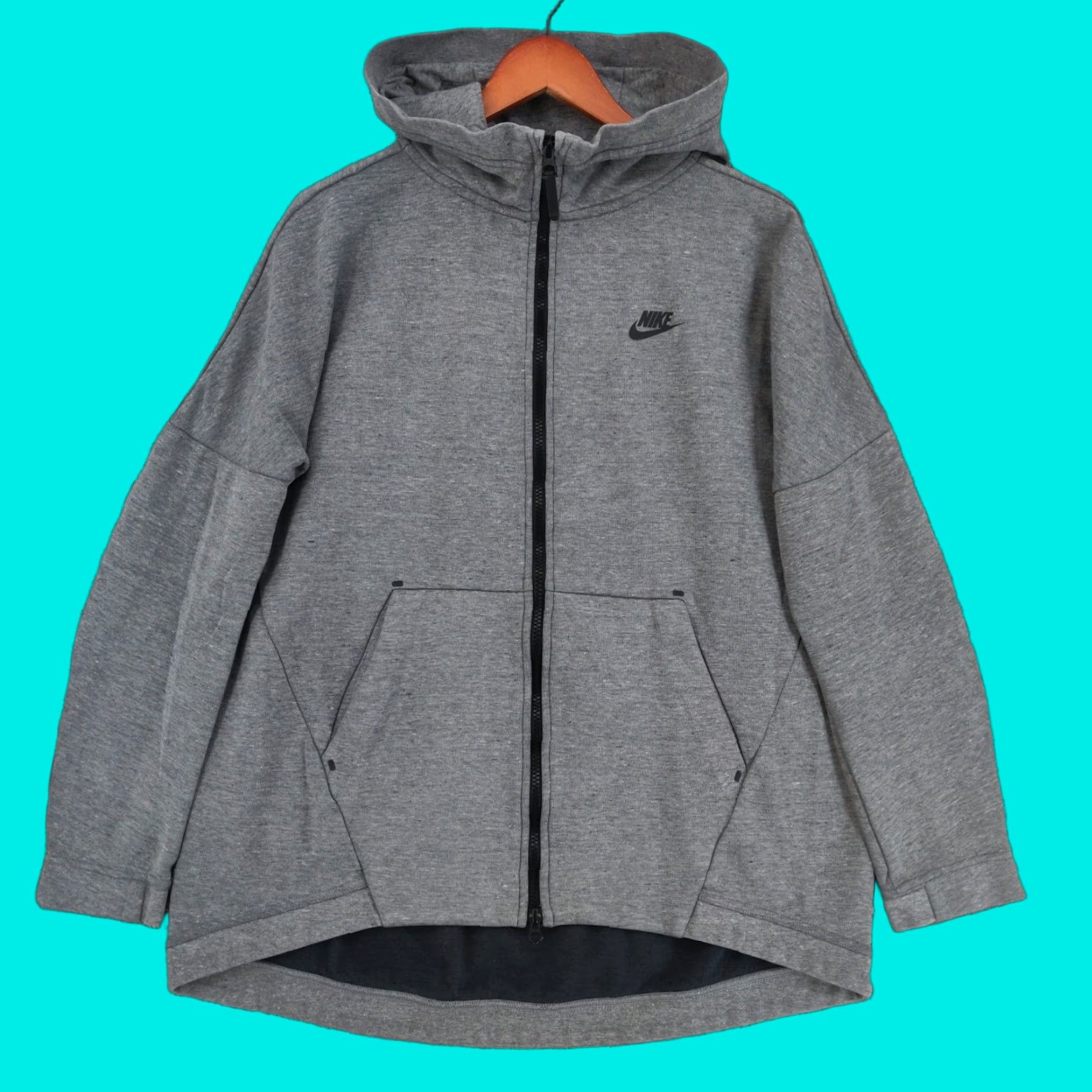 Nike Tech Fleece Cape Hoodie Womens Medium Gray SweatShirt 811710 063