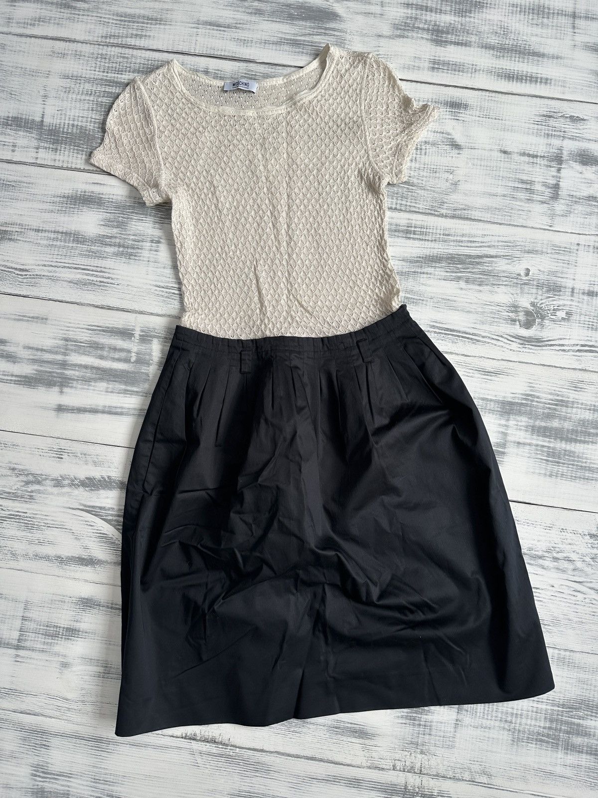 Moschino MOSCHINO Cream Black Lace Short Sleeve Pleated Dress Size M / US 6-8 / IT 42-44 - 1 Thumbnail