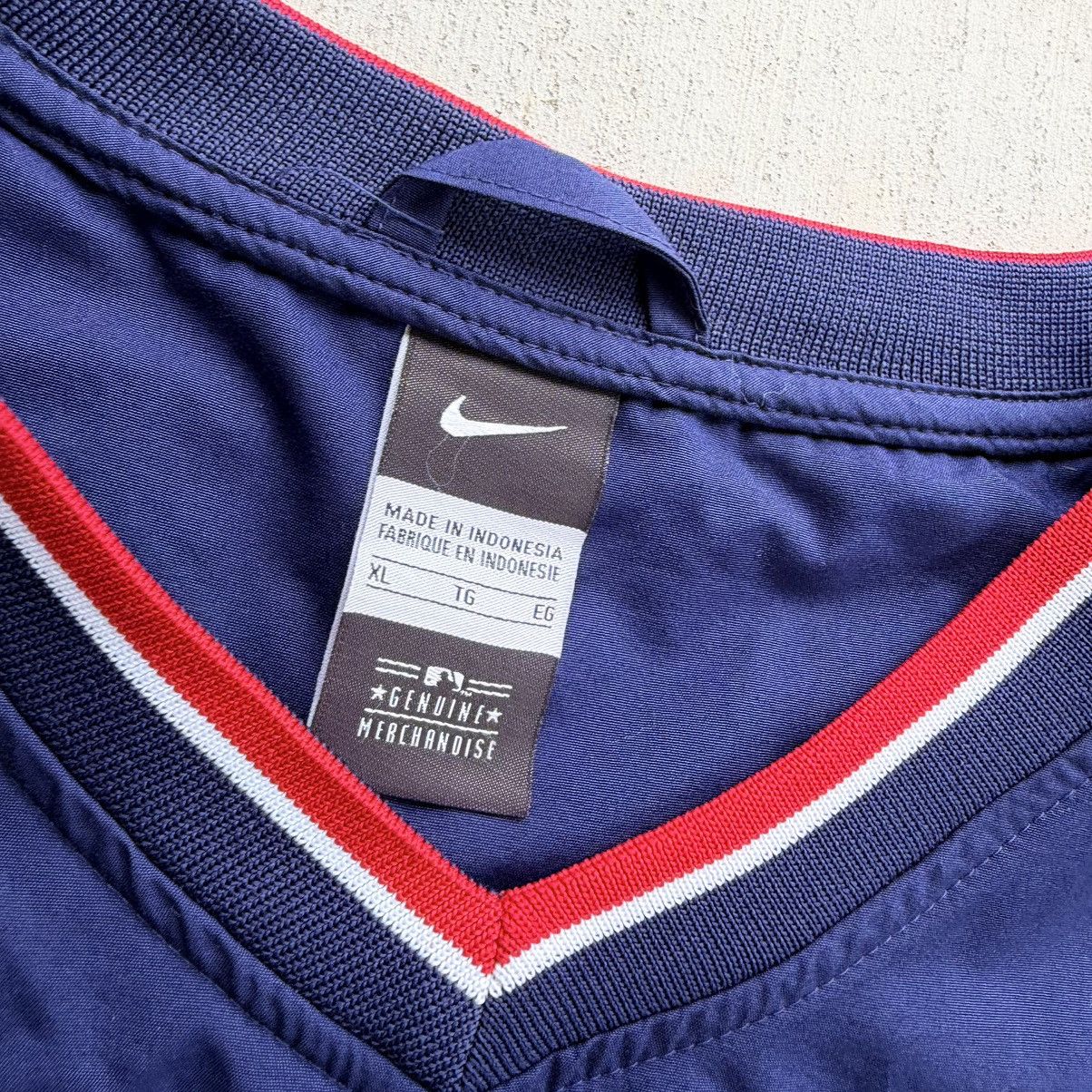Nike Vintage Chicago Cubs V Neck Windbreaker Pullover Nike Size US XL / EU 56 / 4 - 4 Thumbnail
