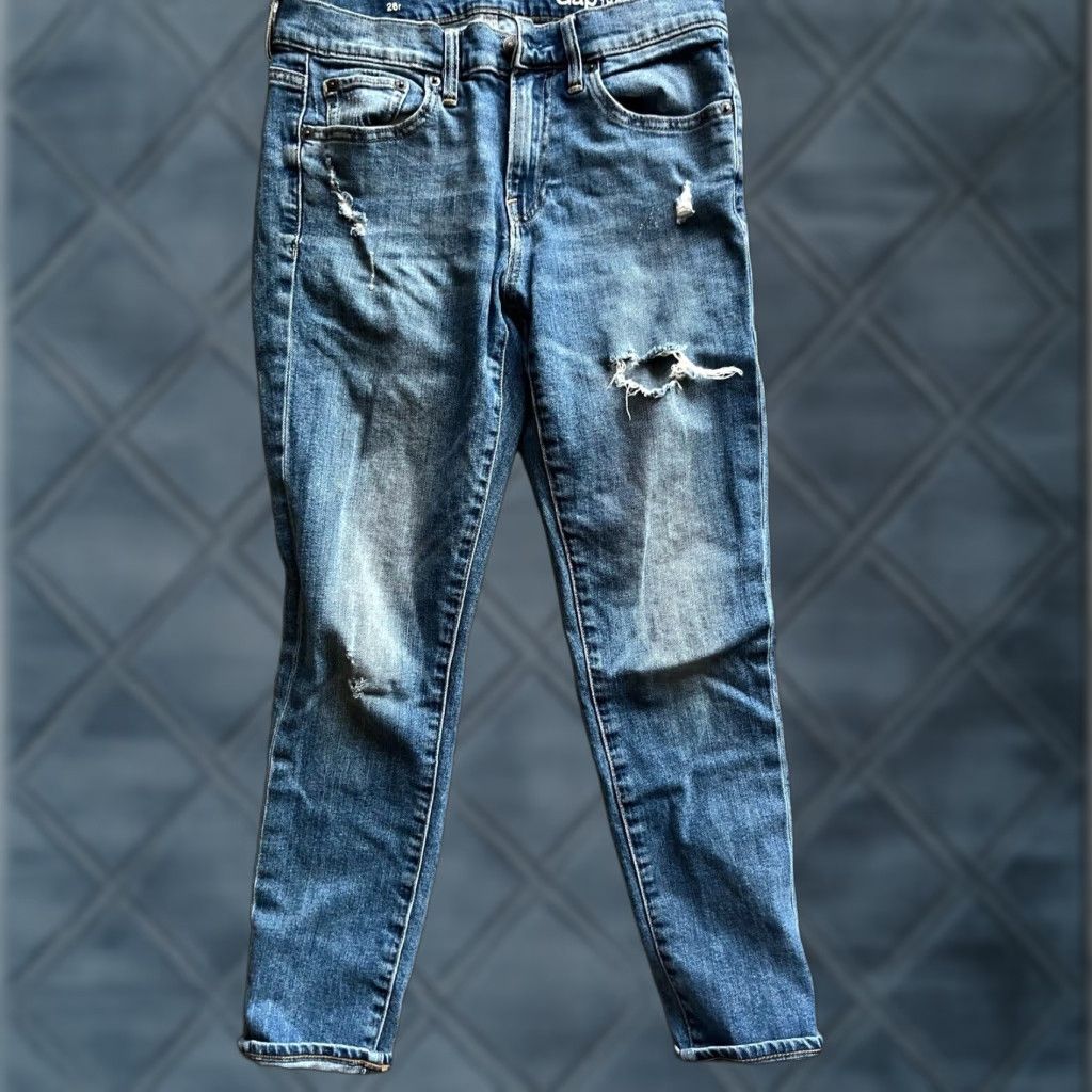 Gap Gap Jeans 1969 Womens Mid Rise Straight Distressed Stone Wash Blue Denim Size 26" / US 2 / IT 38 - 1 Thumbnail