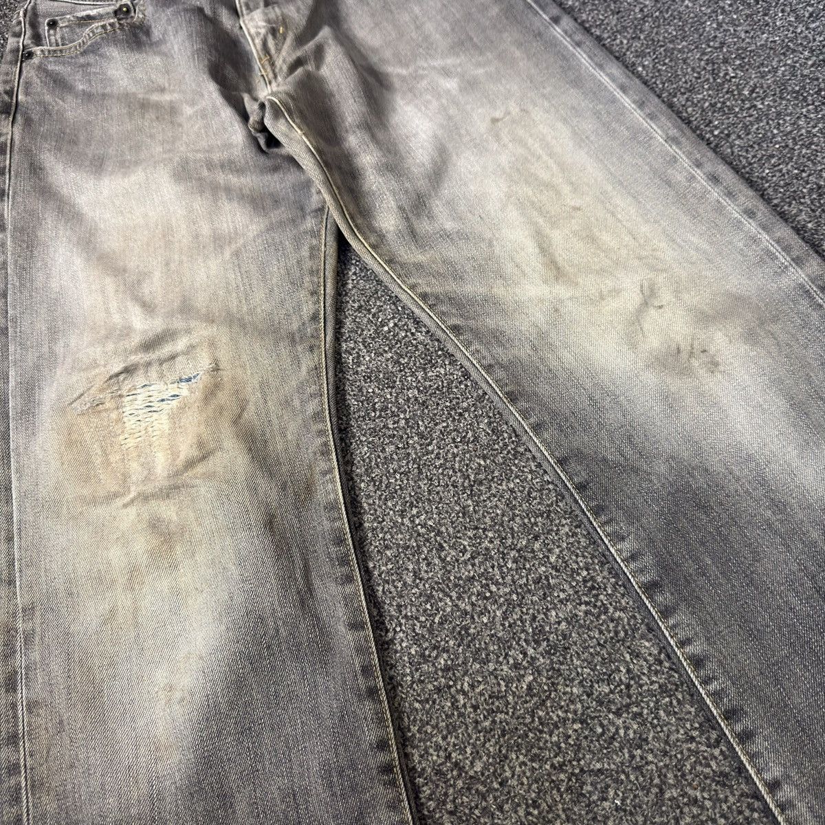 Undercover × Uniqlo Vintage Uniqlo S002 Regular Fit Straight Distressed Faded Size US 31 - 4 Thumbnail