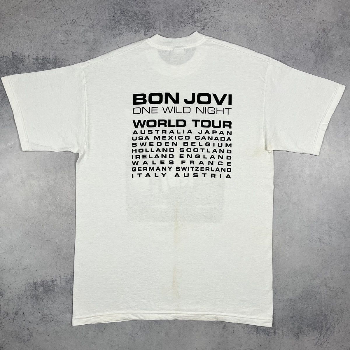Band Tees Vintage Bon Jovi “One Wild Night” rock band T shirt 2001 Size US L / EU 52-54 / 3 - 15 Thumbnail