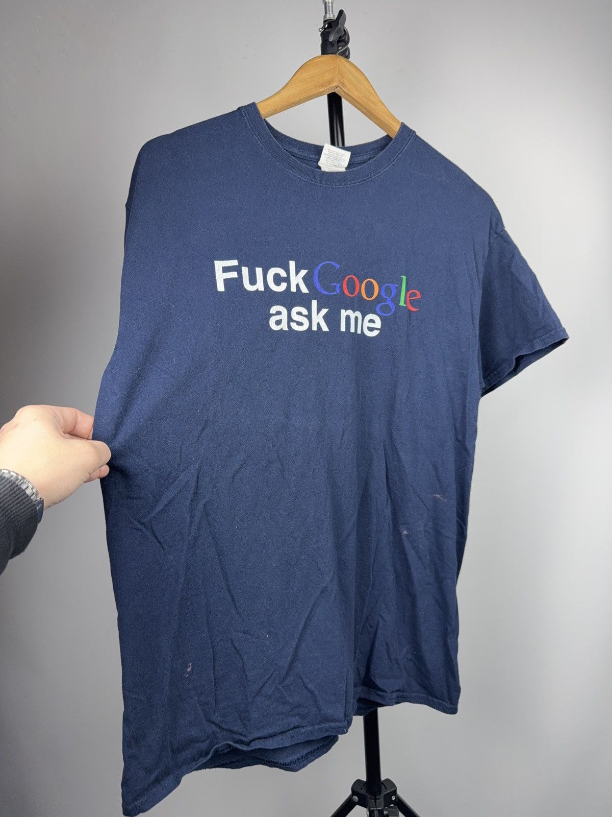 Vintage 00s Funny Humor Fuck Google Ask Me USA Graphic Logo Y2K Tee Size US L / EU 52-54 / 3 - 2 Thumbnail