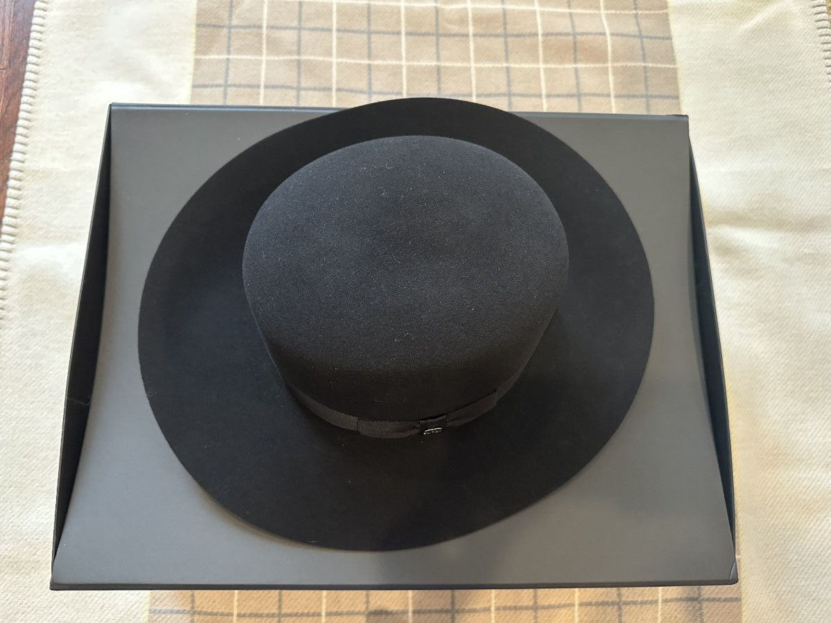 Chanel Authentic Chanel 21B Rabbit Hair Hat size M Size ONE SIZE - 5 Thumbnail