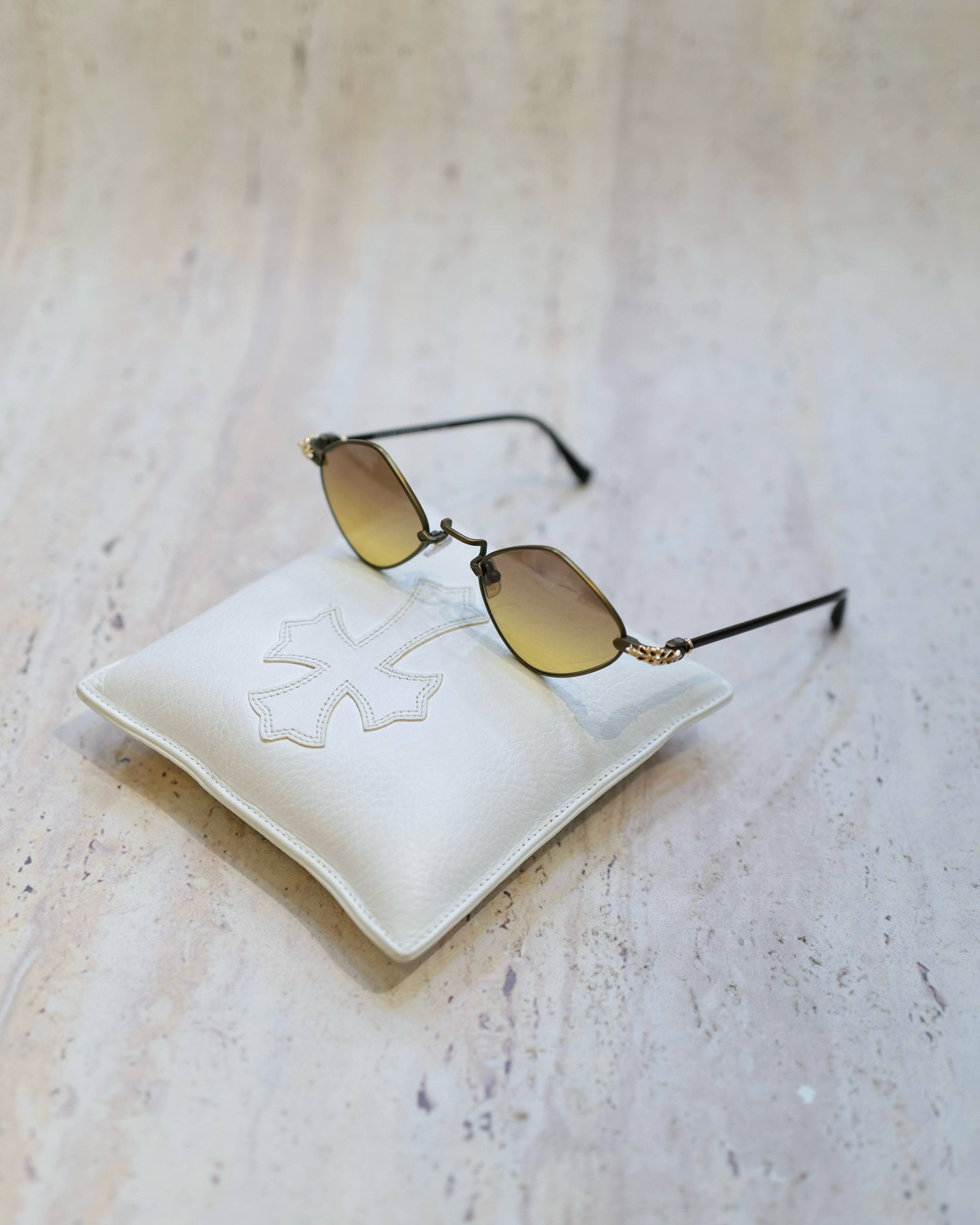 最終価格‼️クロムハーツ　サングラス　diamond dog Chrome Hearts クロムハーツ スーパーコピー DIAMOND DOG サングラス