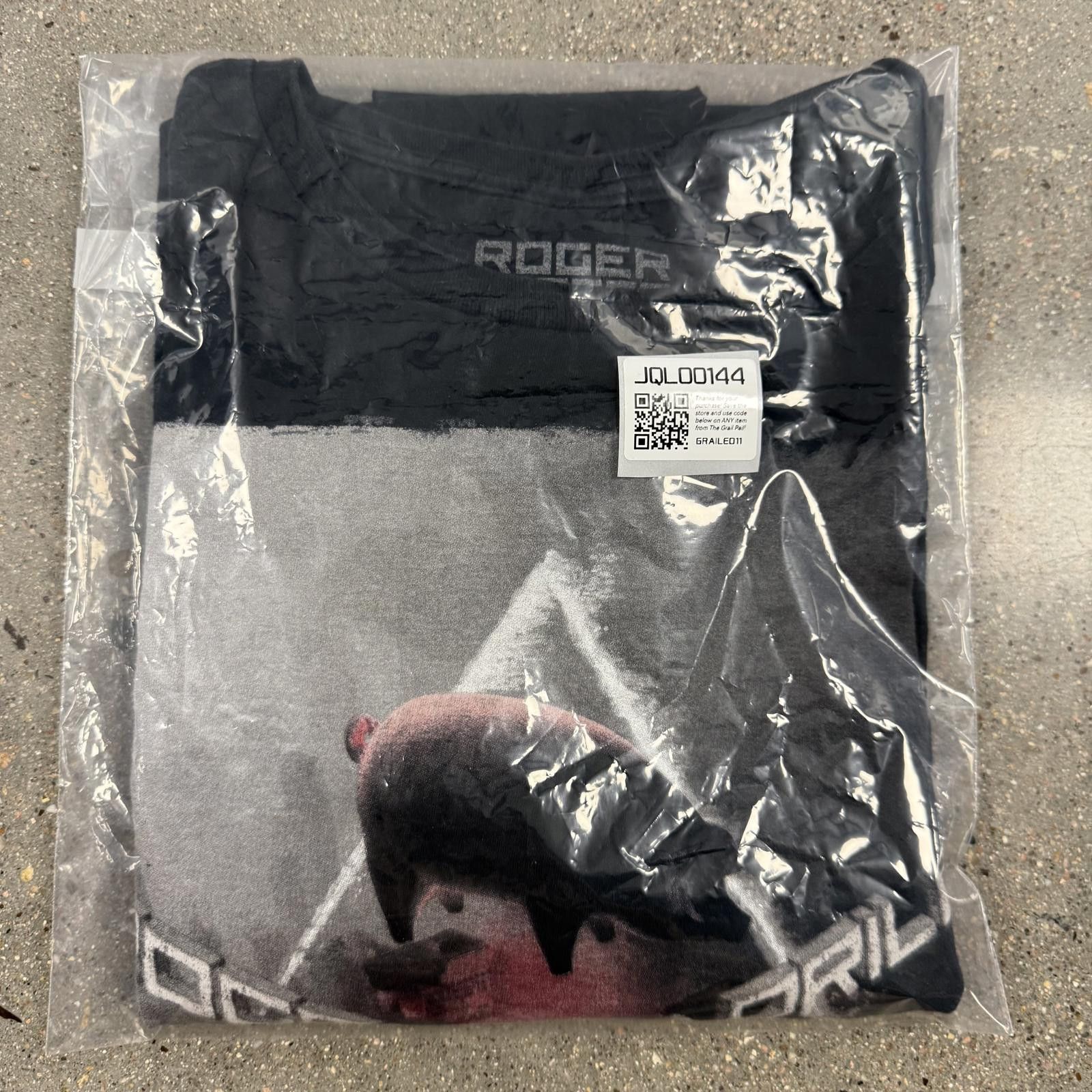 Pink Floyd Official Roger Waters This Is Not A Drill Tour Shirt XL Size US XL / EU 56 / 4 - 9 Thumbnail