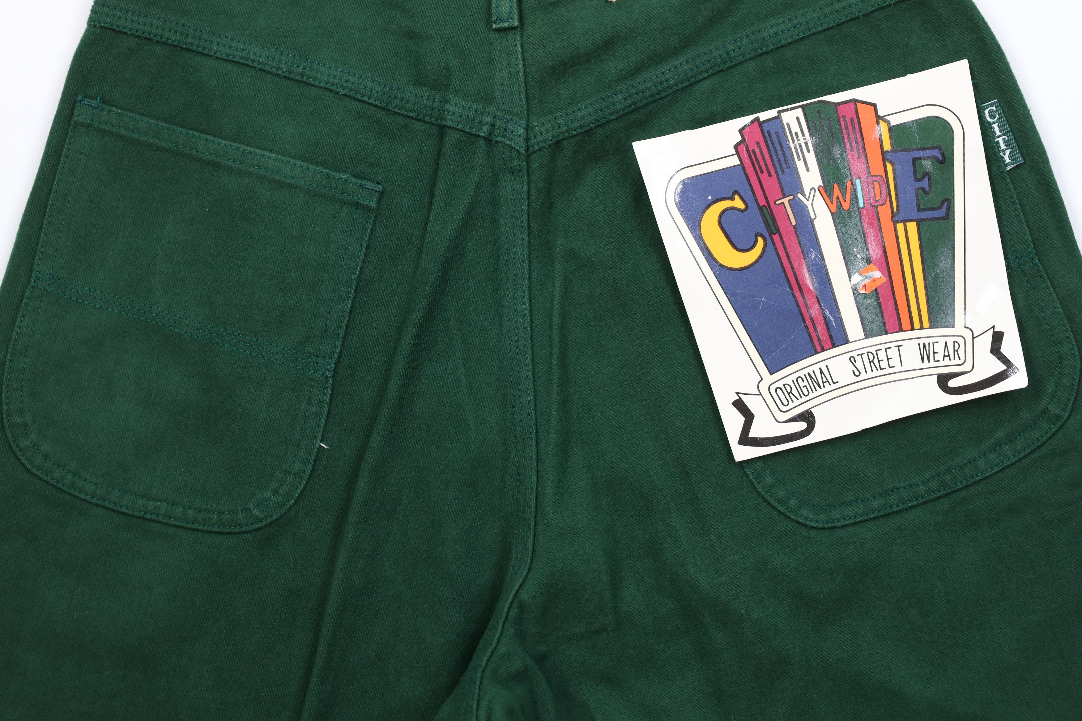 Vintage Deadstock Vintage 90s Streetwear Fit Shorts Green Cotton Size US 30 / EU 46 - 11 Thumbnail