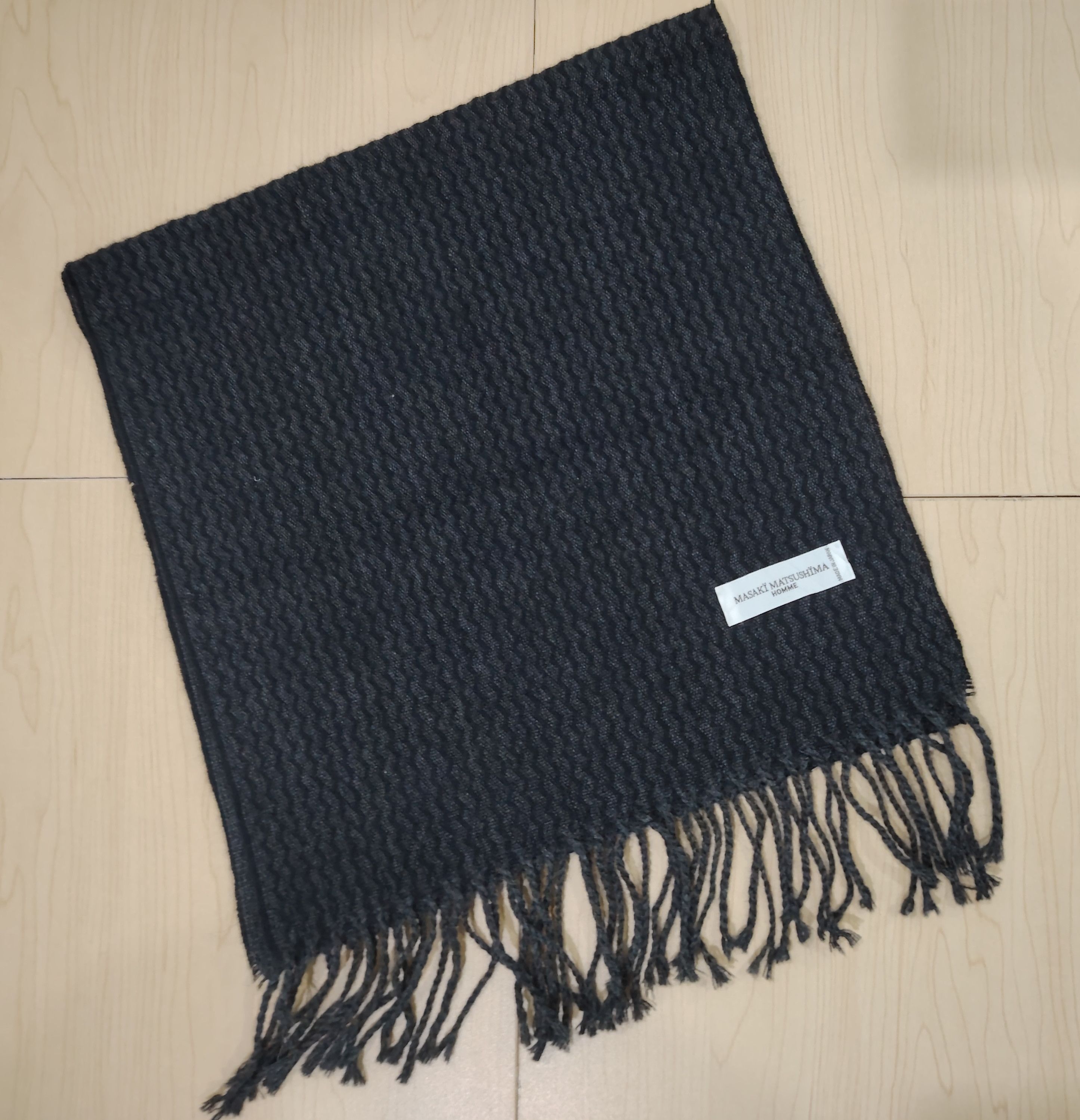 Designer × Japanese Brand × Masaki Matsushima Masaki Matsushima Scarf / Muffler / Neckwear Size ONE SIZE - 1 Thumbnail