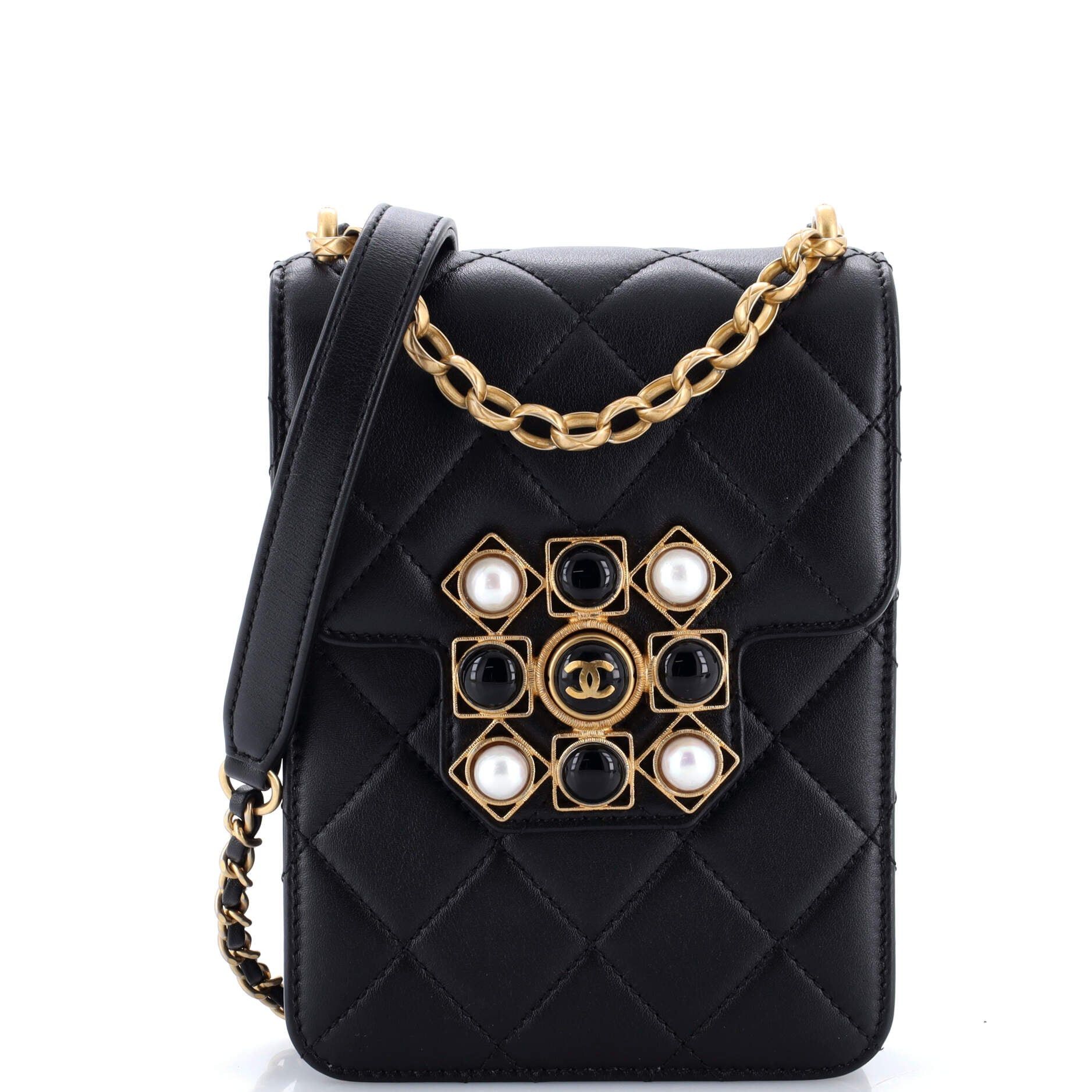 Chanel Resin and Pearl CC Flap Bag Size ONE SIZE - 1 Thumbnail