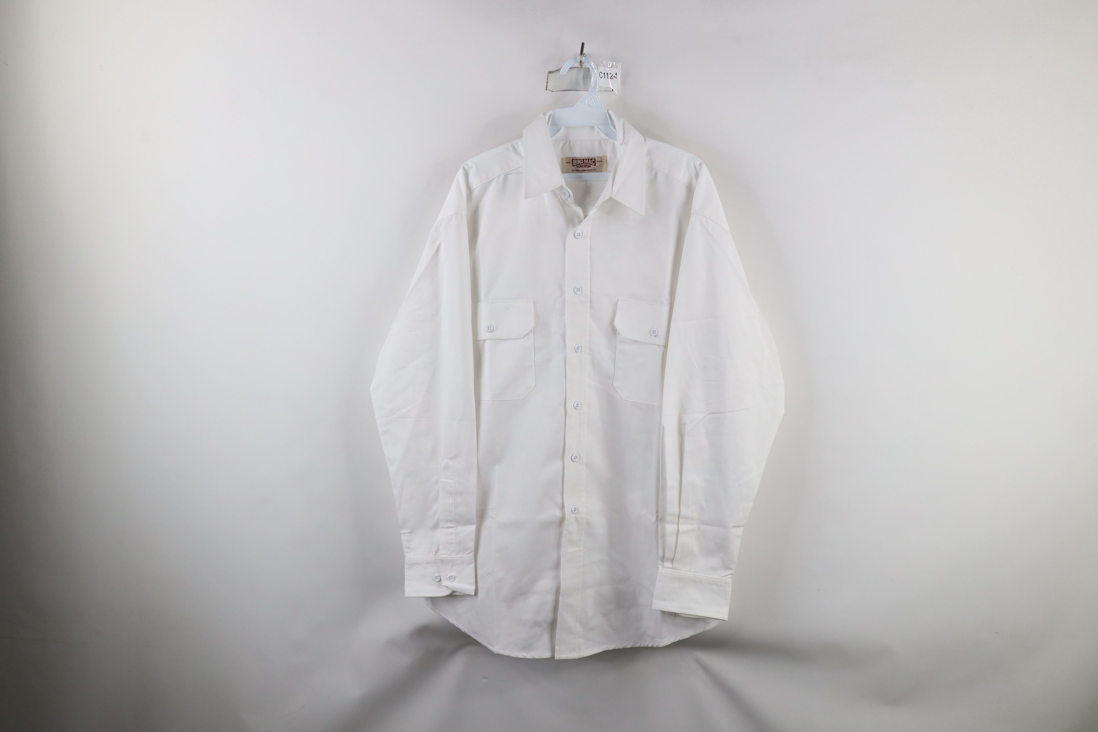 Big Mac × Vintage Vintage 90s Big Mac Workwear Collared Button Shirt White Size US L / EU 52-54 / 3 - 1 Thumbnail