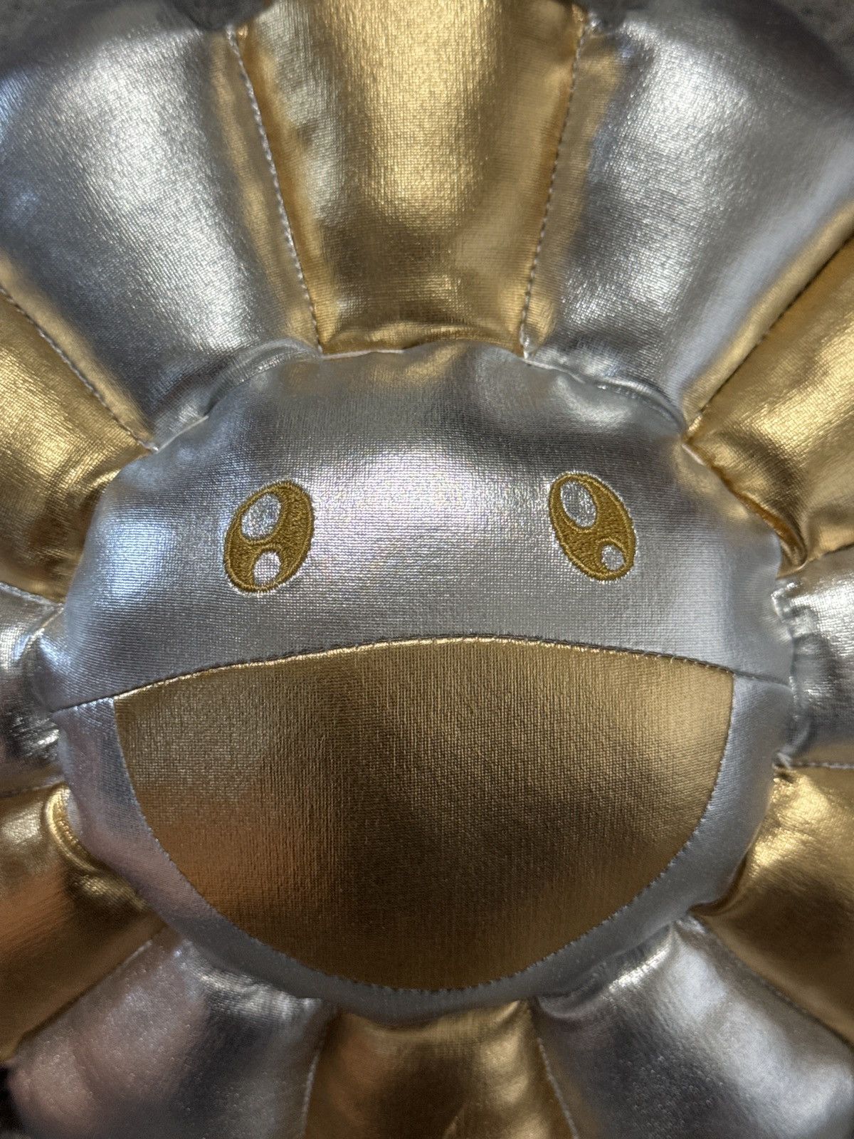 Takashi Murakami Takashi Murakami flower Plush 30cm New Gold/Silver Size ONE SIZE - 5 Thumbnail