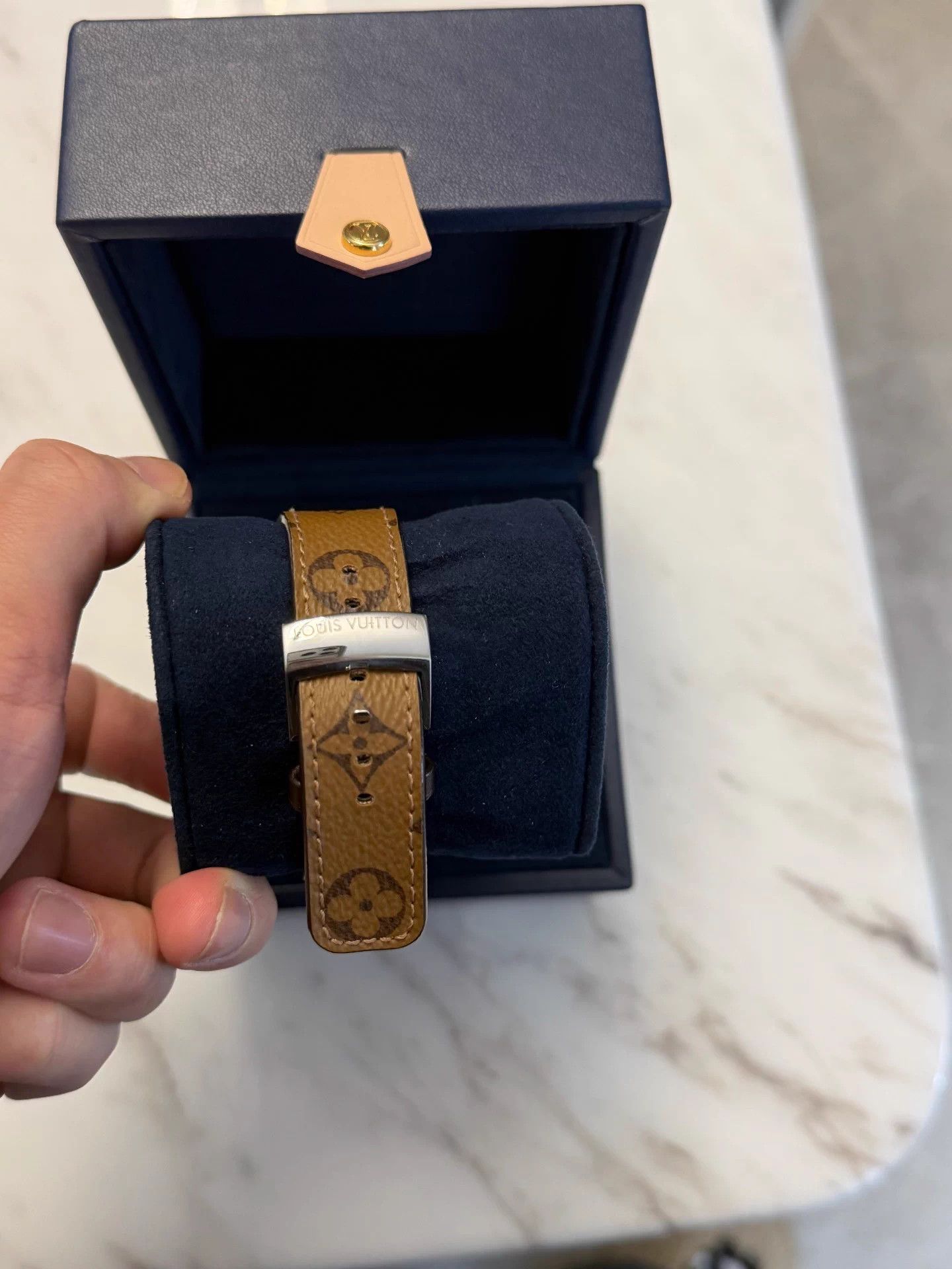 Louis Vuitton Louis Vuitton Monogram Watch Strap Almost New Unworn Size ONE SIZE - 3 Thumbnail