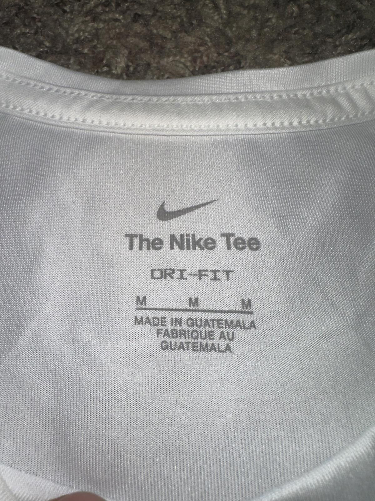 Nike Nike Women’s Dri-FIT New York City Exclusive Running Division NYC T-Shirt Size M / US 6-8 / IT 42-44 - 3 Thumbnail