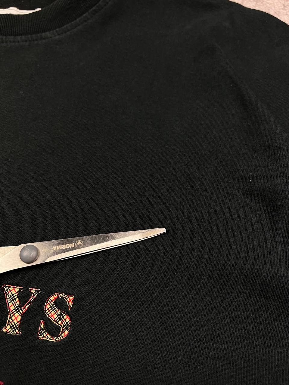 Burberry RARE 90s Burberrys Of London Merry Christmas Logo T-shirt Size US L / EU 52-54 / 3 - 5 Thumbnail