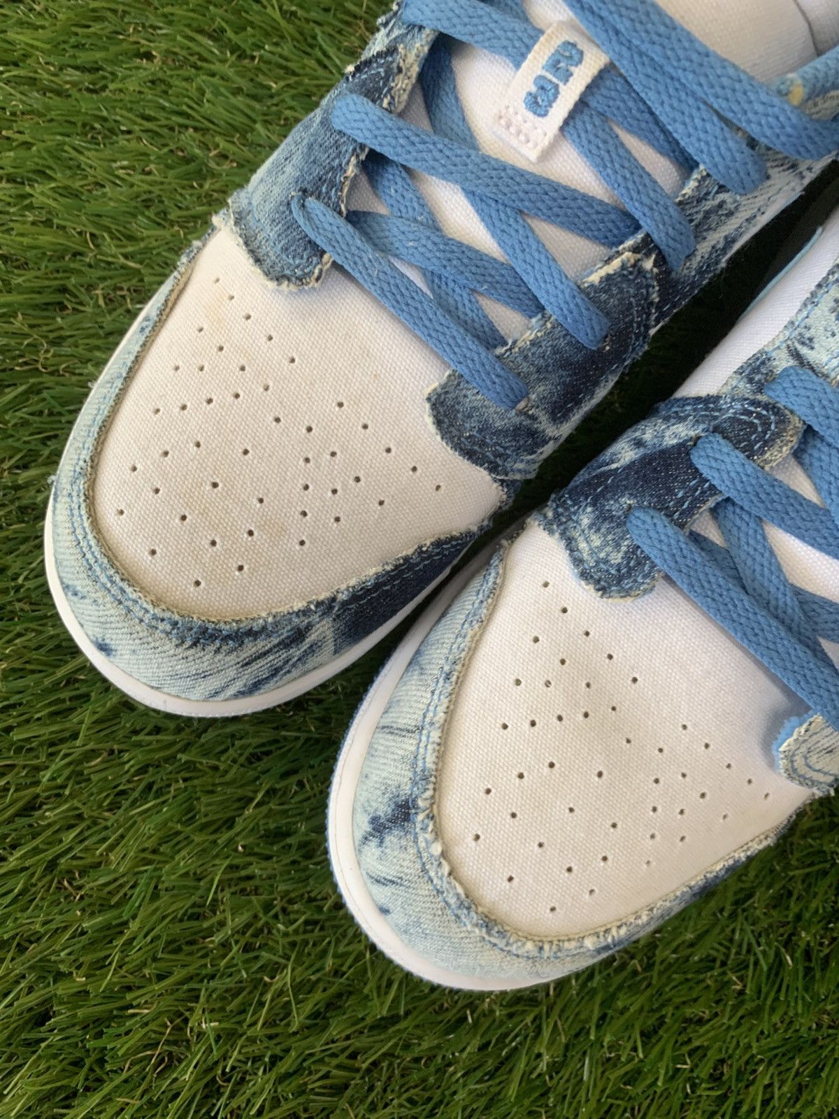 Jordan Brand Aj1 Low washed denim Size US 6 / EU 39 - 8 Thumbnail