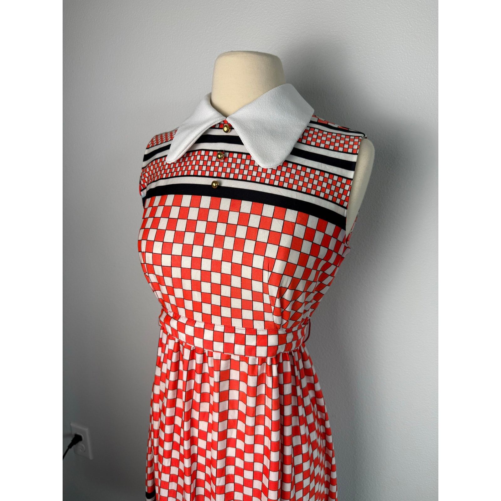 Vintage Vintage 1960s Petites by Dan Howard Peter Pan collar Dress Size L / US 10 / IT 46 - 4 Thumbnail