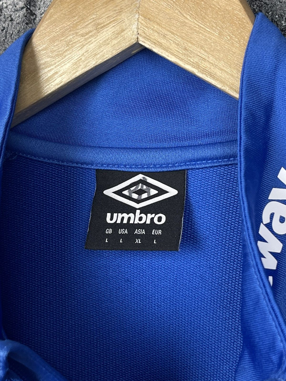 Umbro Umbro Pro Training West Ham United Jersey 1/2 Zip Top Shirts Size US L / EU 52-54 / 3 - 12 Thumbnail