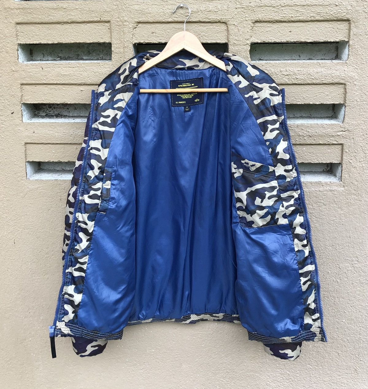Alpha Industries Alpha Industries Camo Down Feather Puffer Jacket Size US M / EU 48-50 / 2 - 9 Thumbnail
