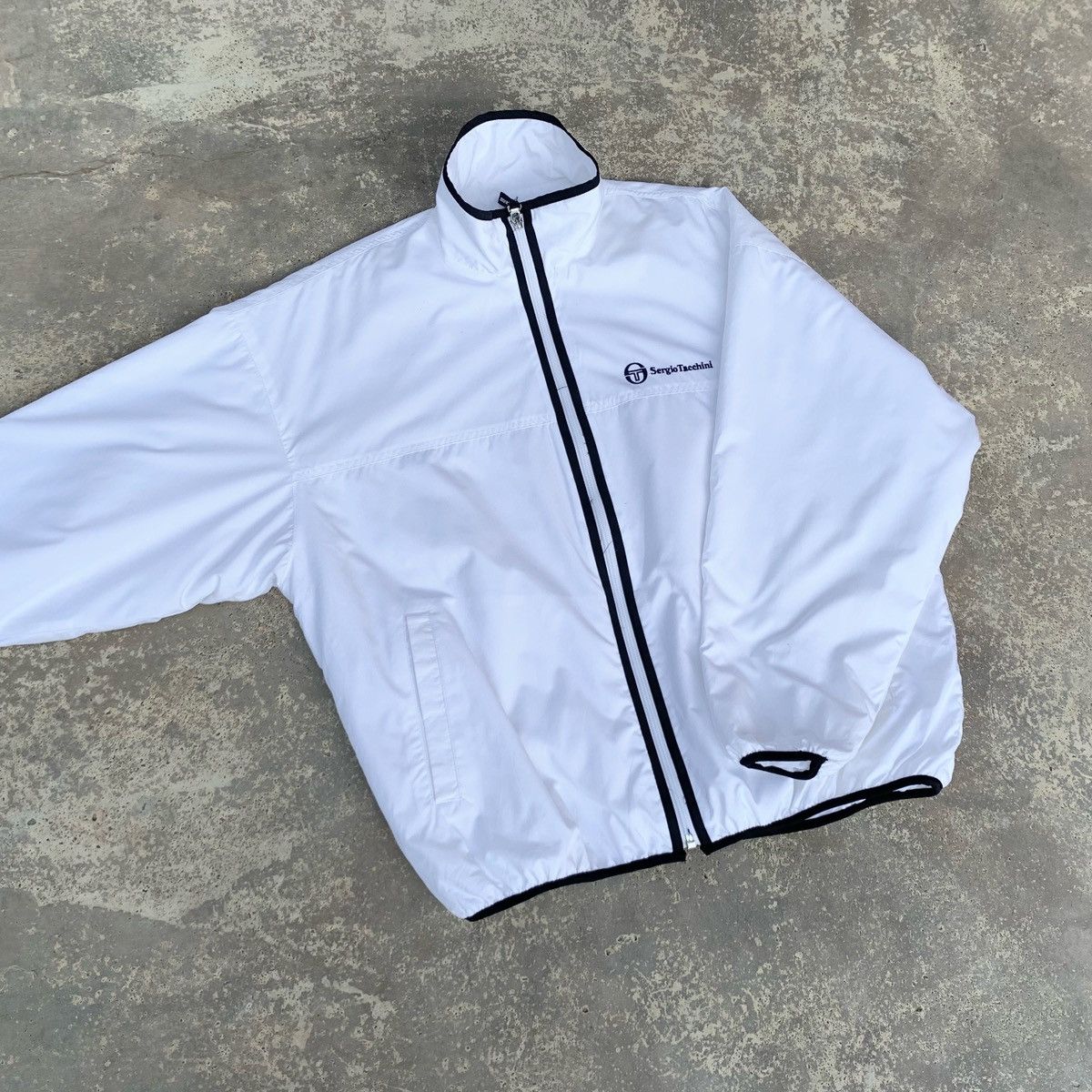 Sergio Tacchini × Vintage Vintage 90s Sergio Tacchini Light Jacket Size US M / EU 48-50 / 2 - 1 Thumbnail