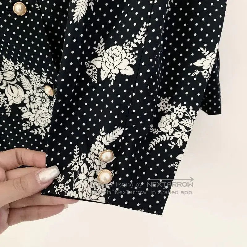 Burberry Burberry Women's Black Floral Cardigan. Size M / US 6-8 / IT 42-44 - 3 Thumbnail