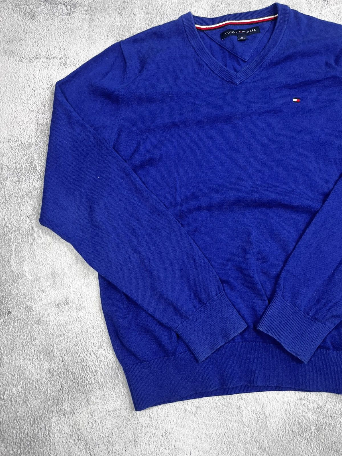 Tommy Hilfiger × Vintage Vintage Y2K Tommy Hilfiger sweater old money style size М Size US M / EU 48-50 / 2 - 3 Thumbnail