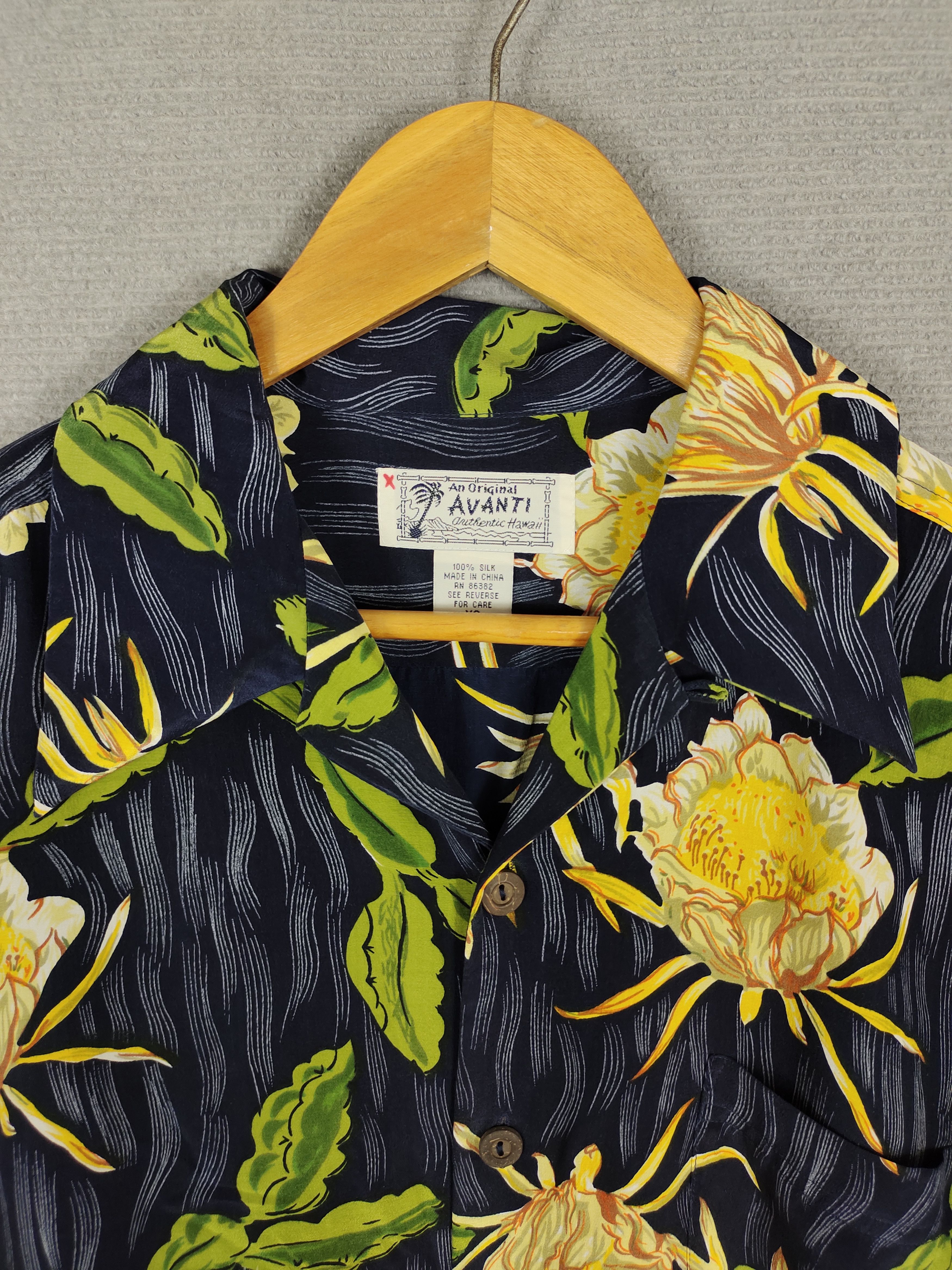 Vintage Vintage Avanti Flower Printed Silk Hawaiian Shirt Size US S / EU 44-46 / 1 - 6 Thumbnail