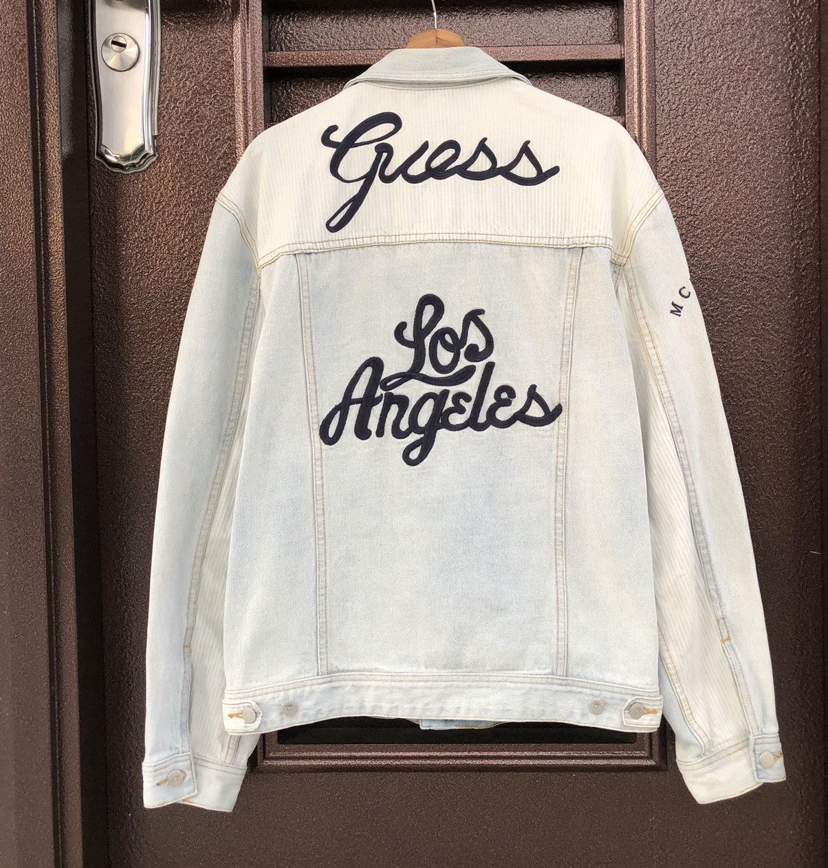 Guess Guess Los Angeles Oversized Vintage Denim Jacket Size US M / EU 48-50 / 2 - 16 Thumbnail