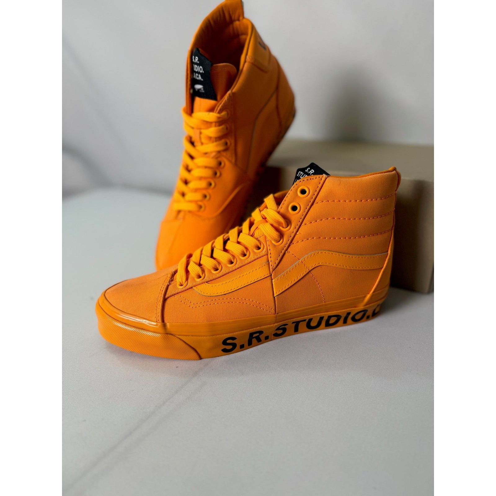 Vans NIB Vans OTW Sk8-Hi Clash the Wall SR. Studio LA. CA Orange Size US 8 / EU 41 - 5 Thumbnail