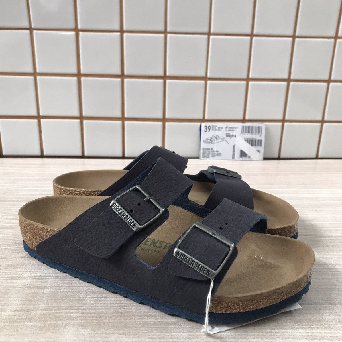 Birkenstock × Genuine Leather Birkenstock Birkenstock Arizona Suede 1023116 Men’s Slides Size US 6 / EU 39 - 3 Thumbnail