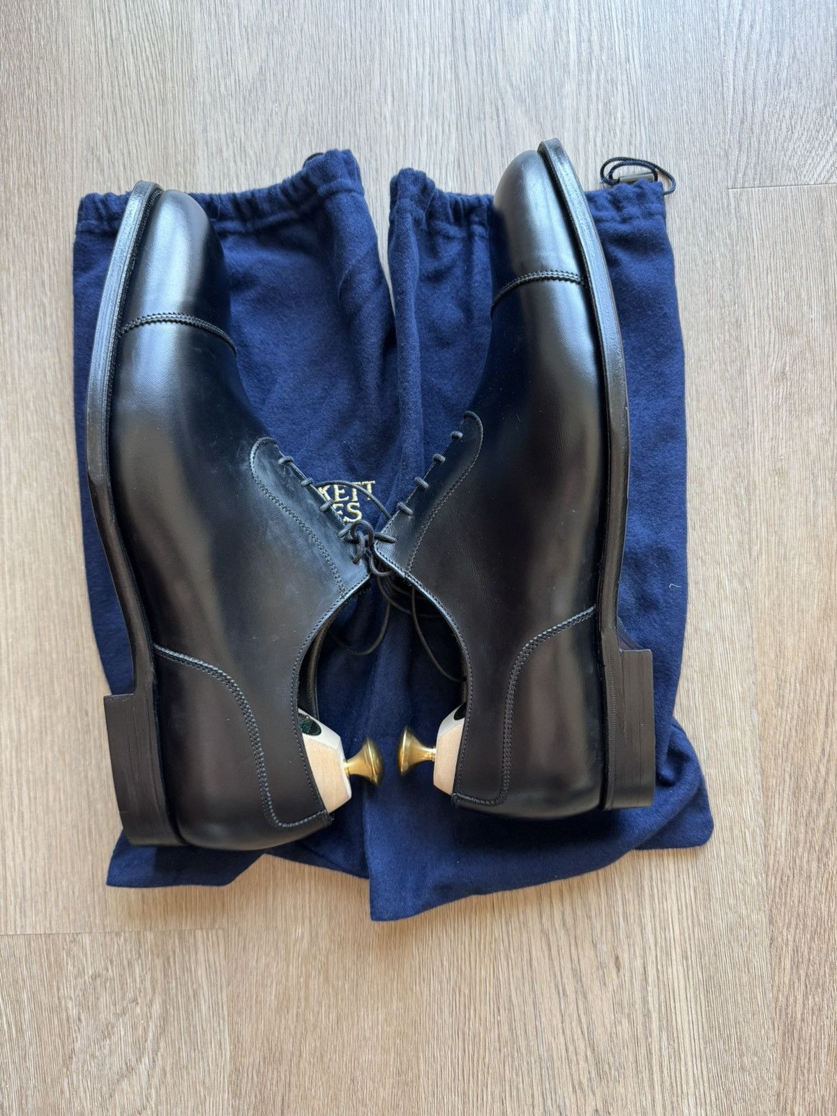Crockett Egerton Hand Grade Oxfords in Black, Men's (Size 11) — image 2 of 5