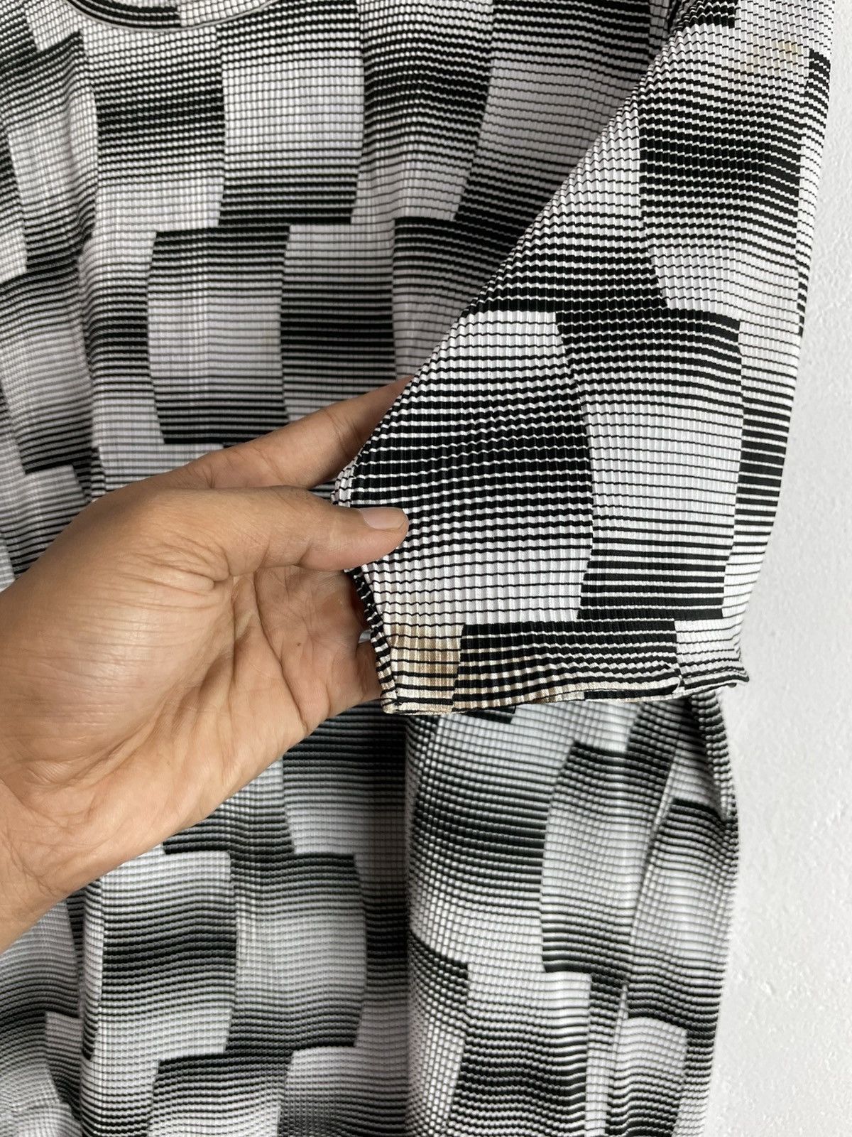 Issey Miyake Pavone Japanese Pleates Boxy tee 'issey style' Size US M / EU 48-50 / 2 - 6 Thumbnail