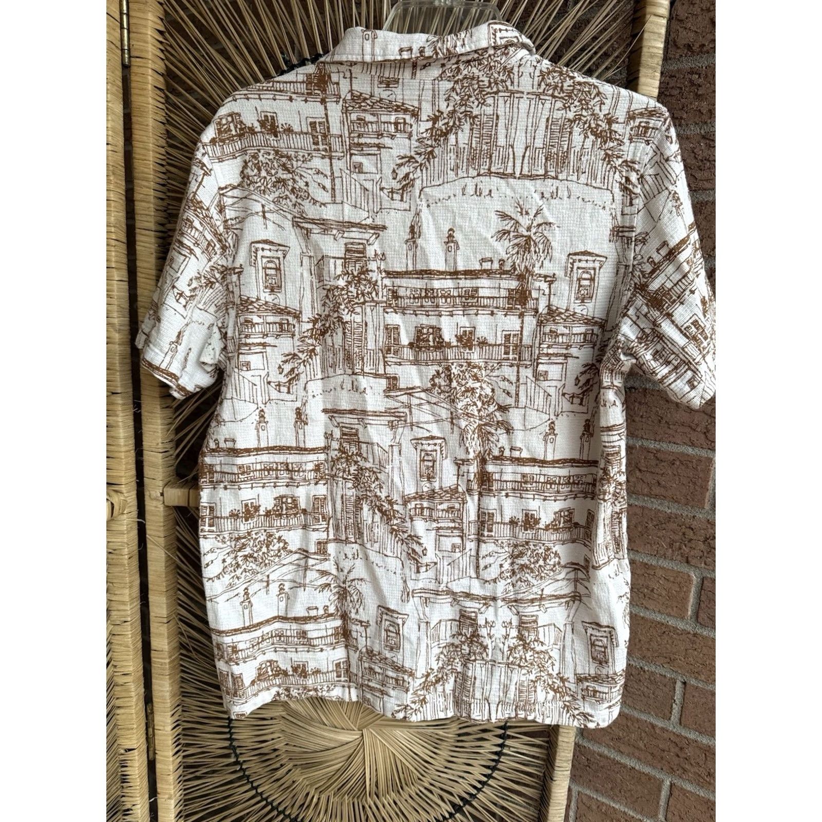 Vintage Folk Clothing Shirt Mens Short Sleeve Button-Up Cotton City Print Sz S Black/ Cream Urban Geometric 90s? Size US S / EU 44-46 / 1 - 7 Thumbnail