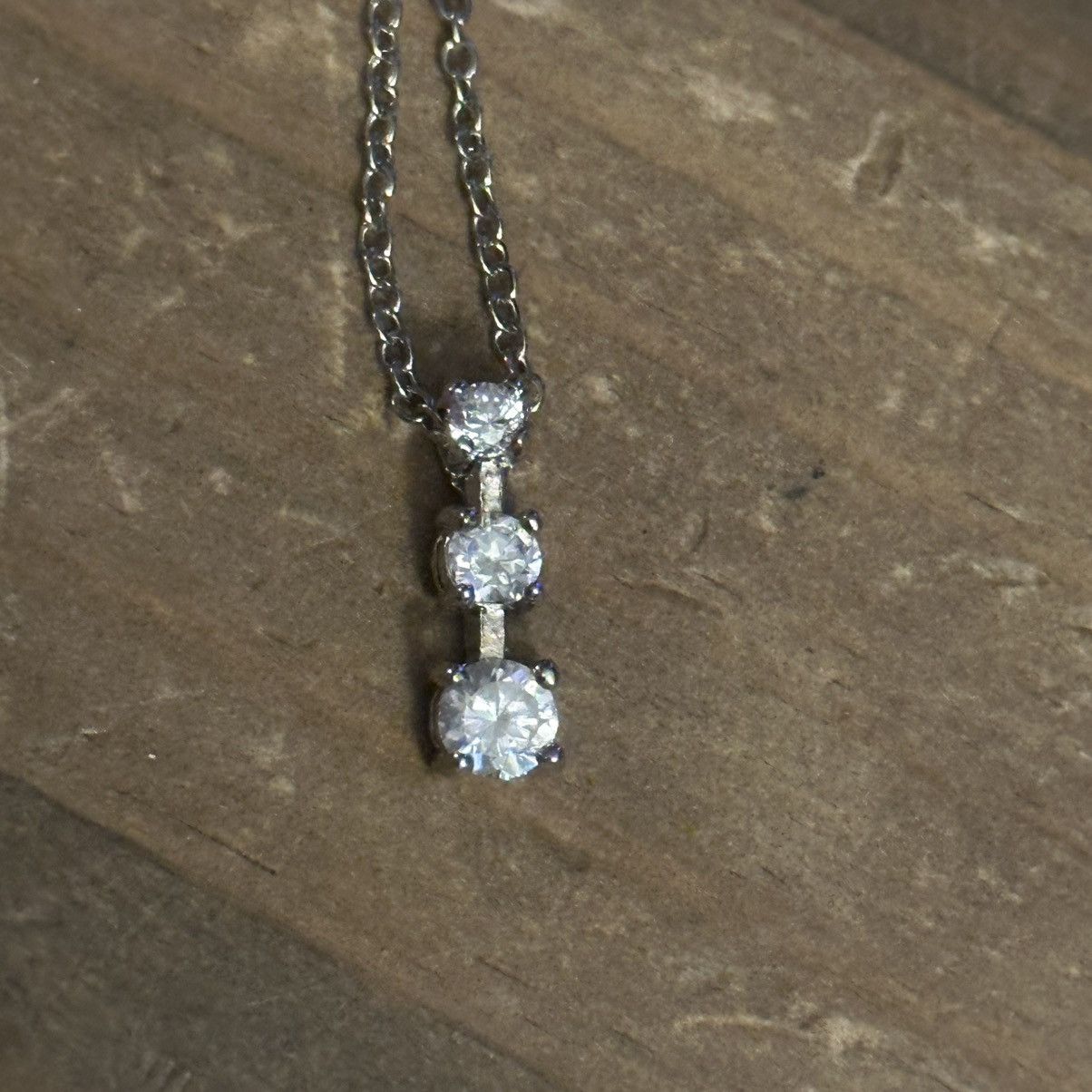 Other Silver tone triple rhinestone pendant necklace Size ONE SIZE - 4 Thumbnail