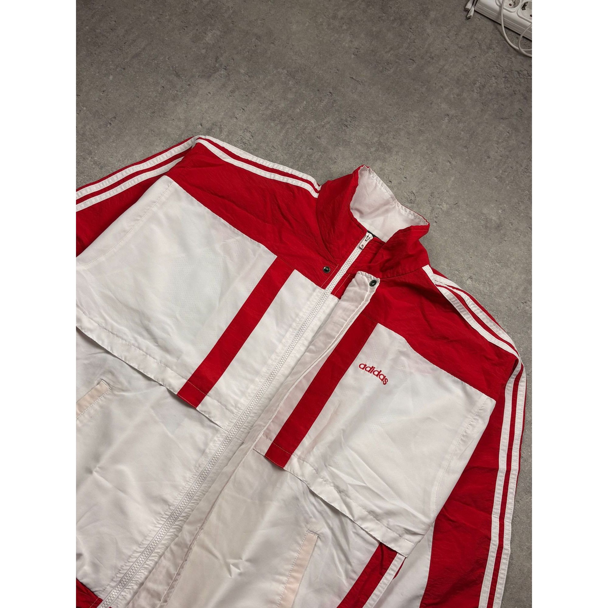 Adidas Adidas Red & White Vintage Taekwondo Jacket With Bold Stripe Size US L / EU 52-54 / 3 - 2 Thumbnail