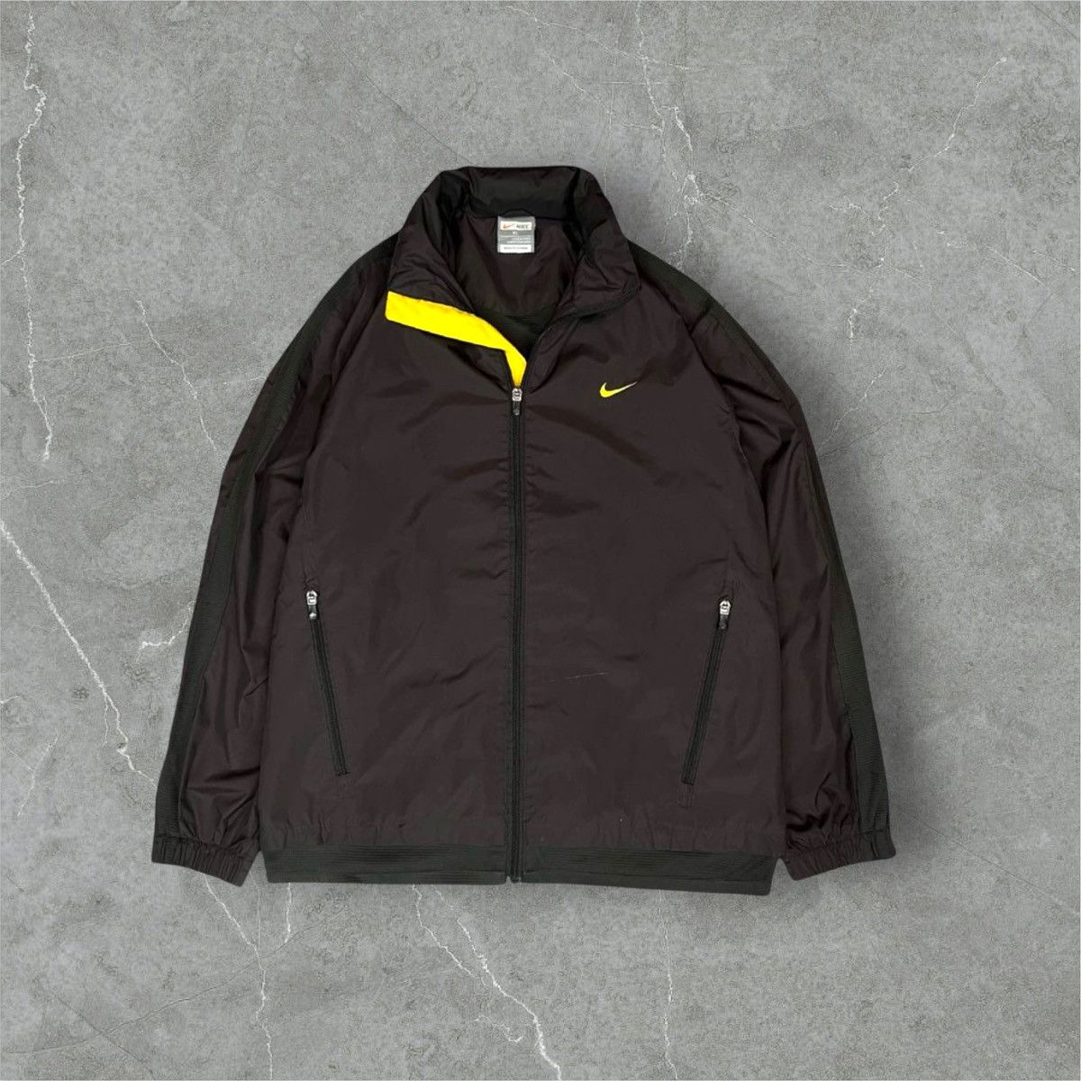 Nike × Vintage Nike Y2K Big Swoosh Brown & Yellow Windbreaker Size US L / EU 52-54 / 3 - 1 Thumbnail
