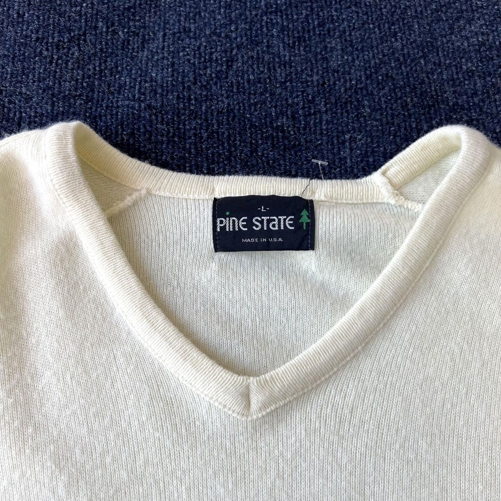 Vintage VINTAGE Pine State Sweater Mens Large White Run With The Tiger Embroidered Pullover USA Size US L / EU 52-54 / 3 - 2 Thumbnail