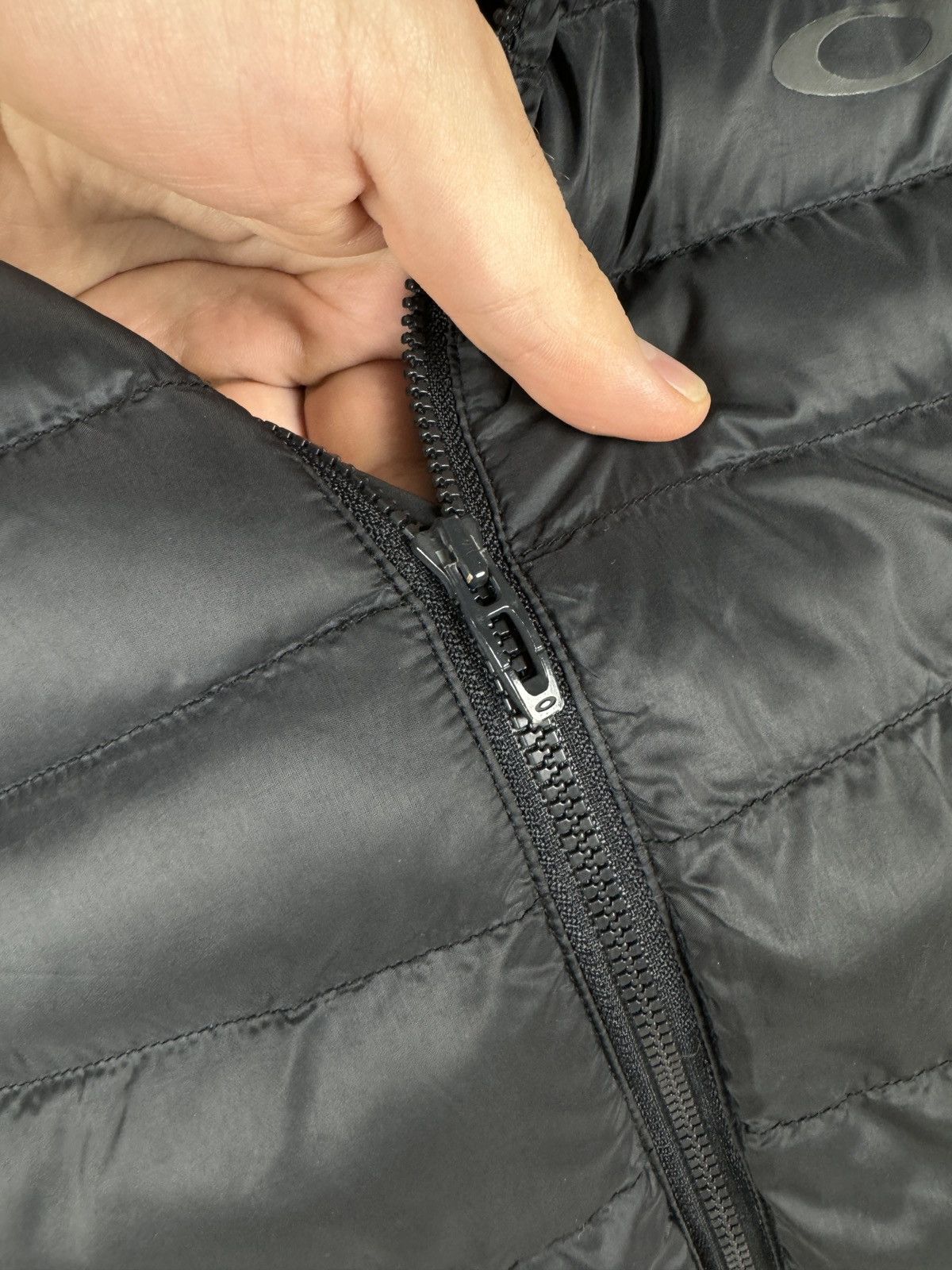 Oakley Oakley Quilted Thermal Functional system jacket Size US L / EU 52-54 / 3 - 5 Thumbnail