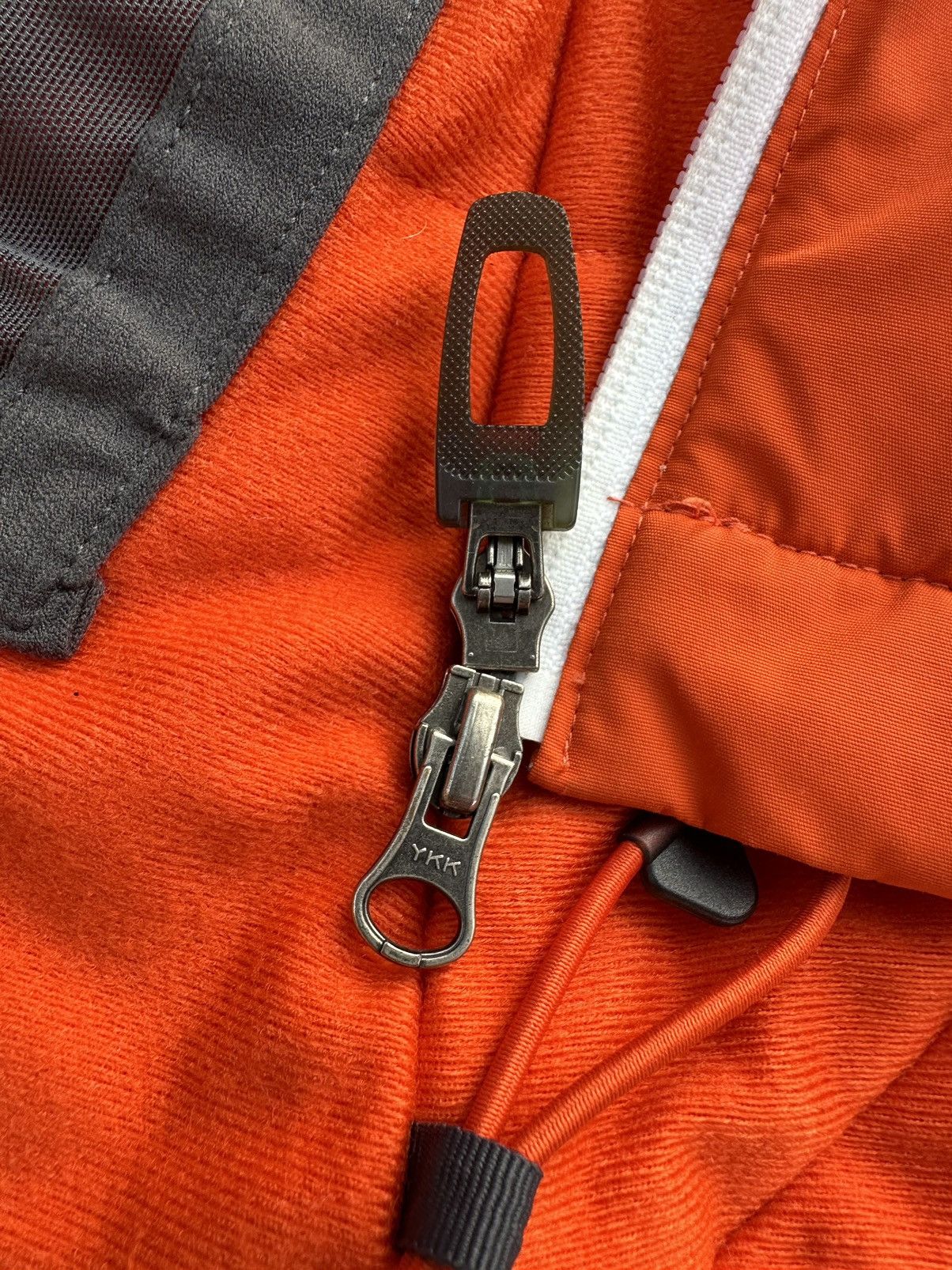 Nike ACG Vintage Nike ACG Jacket Size S / US 4 / IT 40 - 16 Thumbnail