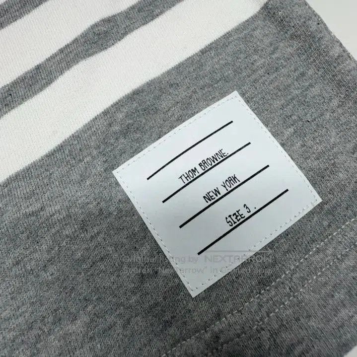 Thom Browne Thom Browne Classic Stripe Sports Shorts in Navy Blue. Size US 34 / EU 50 - 5 Thumbnail