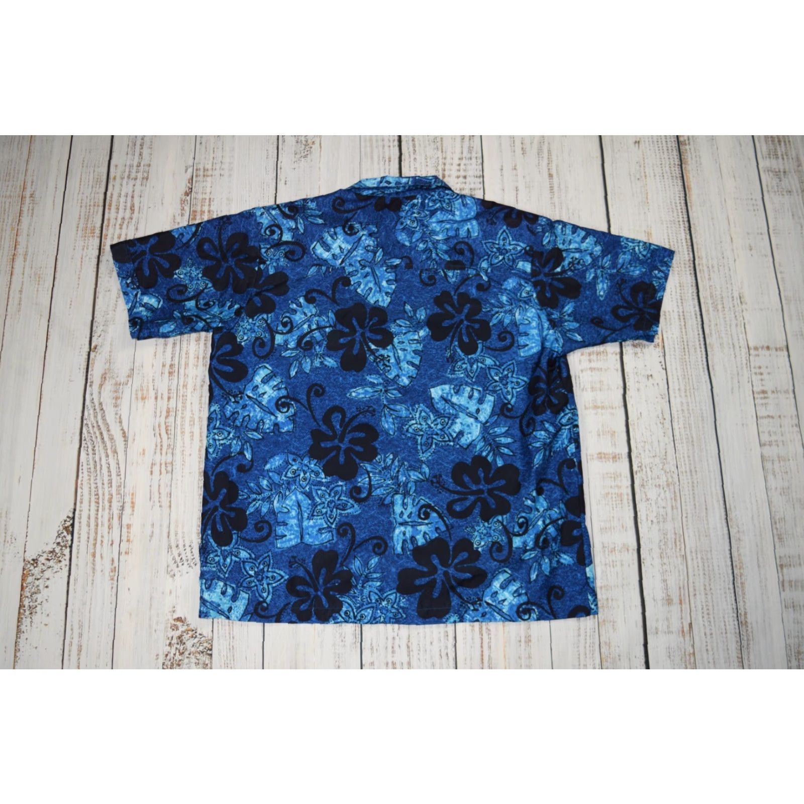 Vintage VINTAGE FLIPBOX HAWAIIAN SHIRT BLUE USA MADE LARGE L BUTTON-UP SHORT SLEEVE COLLARED Size US L / EU 52-54 / 3 - 6 Thumbnail