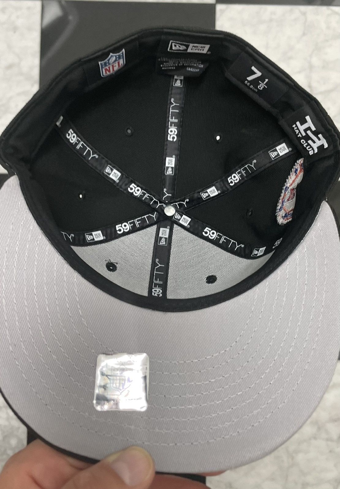 New Era 🔥Rams shark teeth fitted size 7 1/8 also have 7 1/4 Size ONE SIZE - 5 Thumbnail