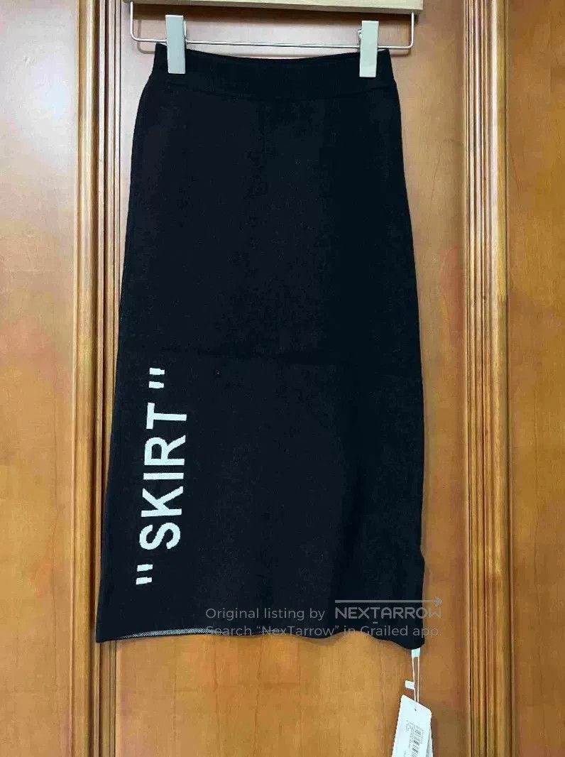 Off-White Off-White Knitted Midi Skirt for Women. Size 39" - 1 Thumbnail