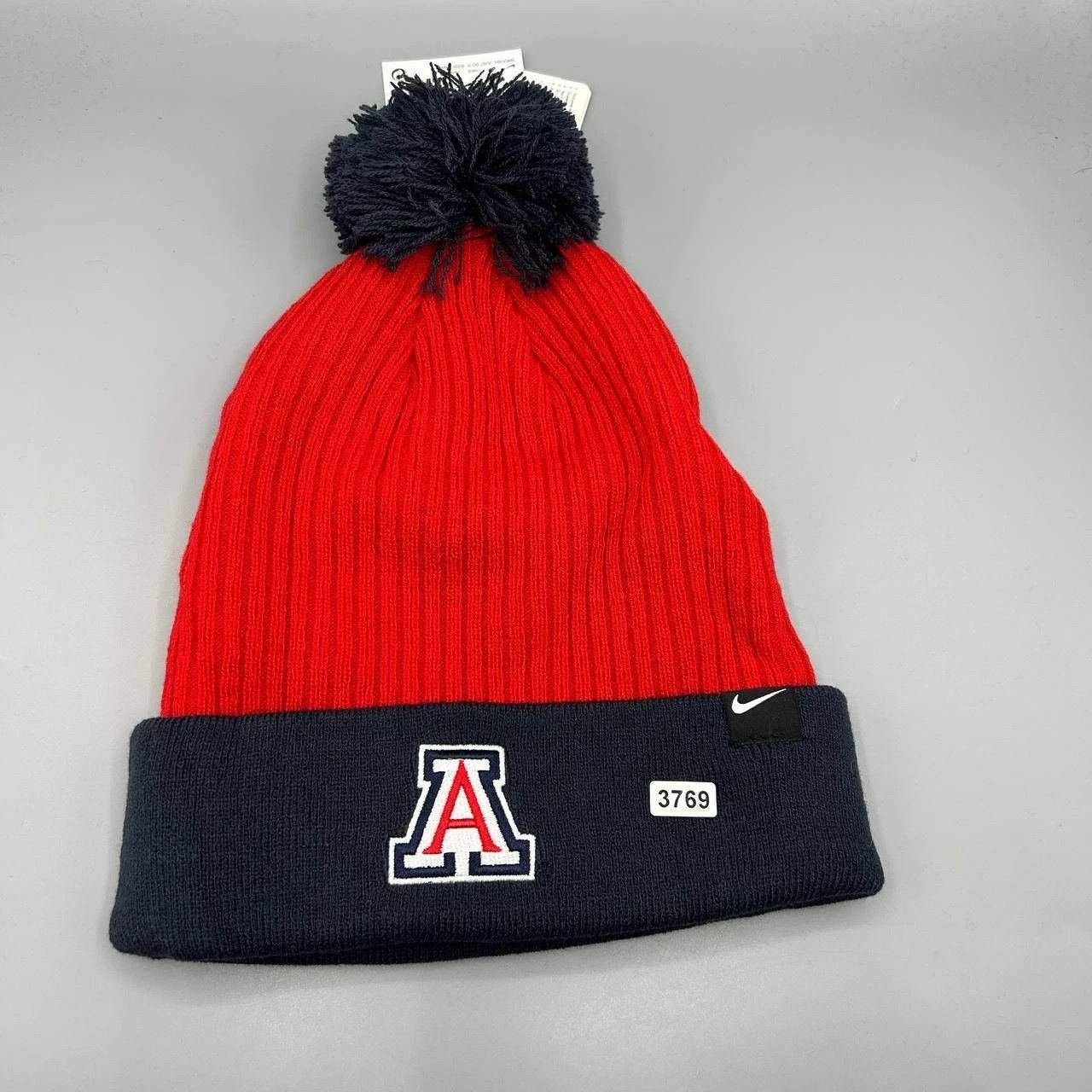 Nike Arizona Wildcats x Nike Hat Men Red Cuffed Beanie Pom Pom Size ONE SIZE - 4 Thumbnail