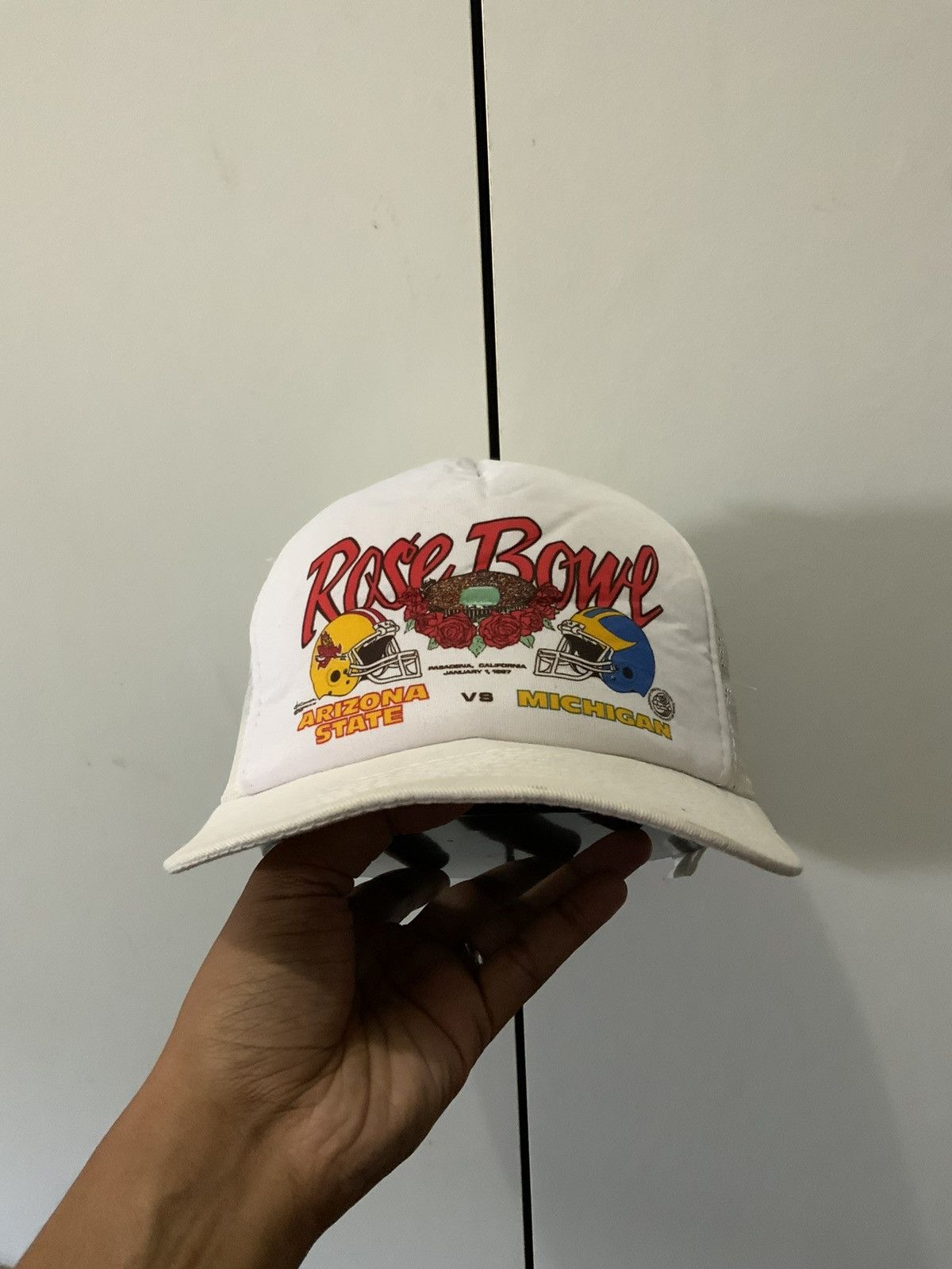 Vintage Vintage Arizona State vs Michigan Rose Bowl Trucker Hat Size ONE SIZE - 8 Thumbnail