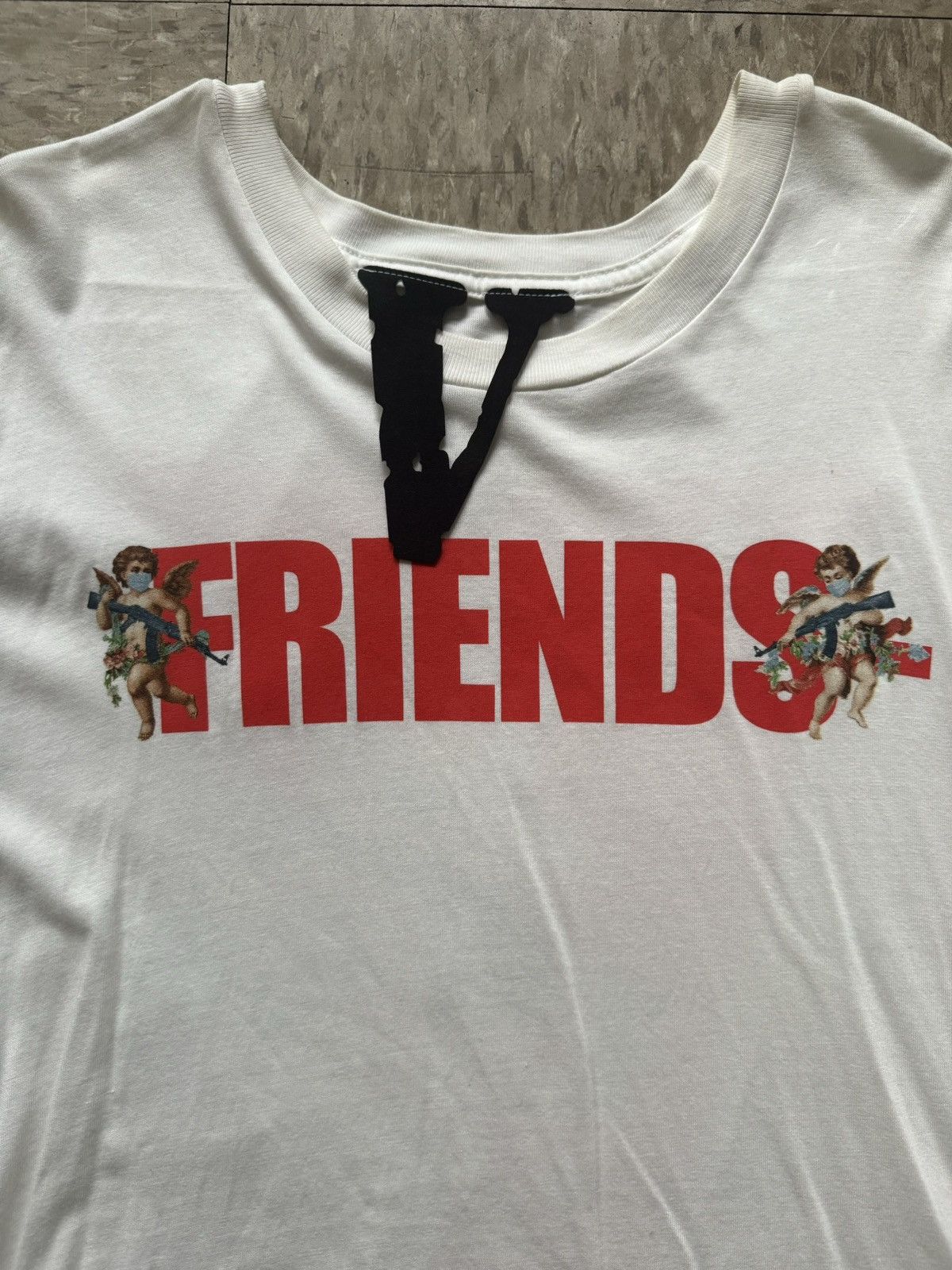 Vlone Vlone Friends Angel Tee Size US XL / EU 56 / 4 - 4 Thumbnail