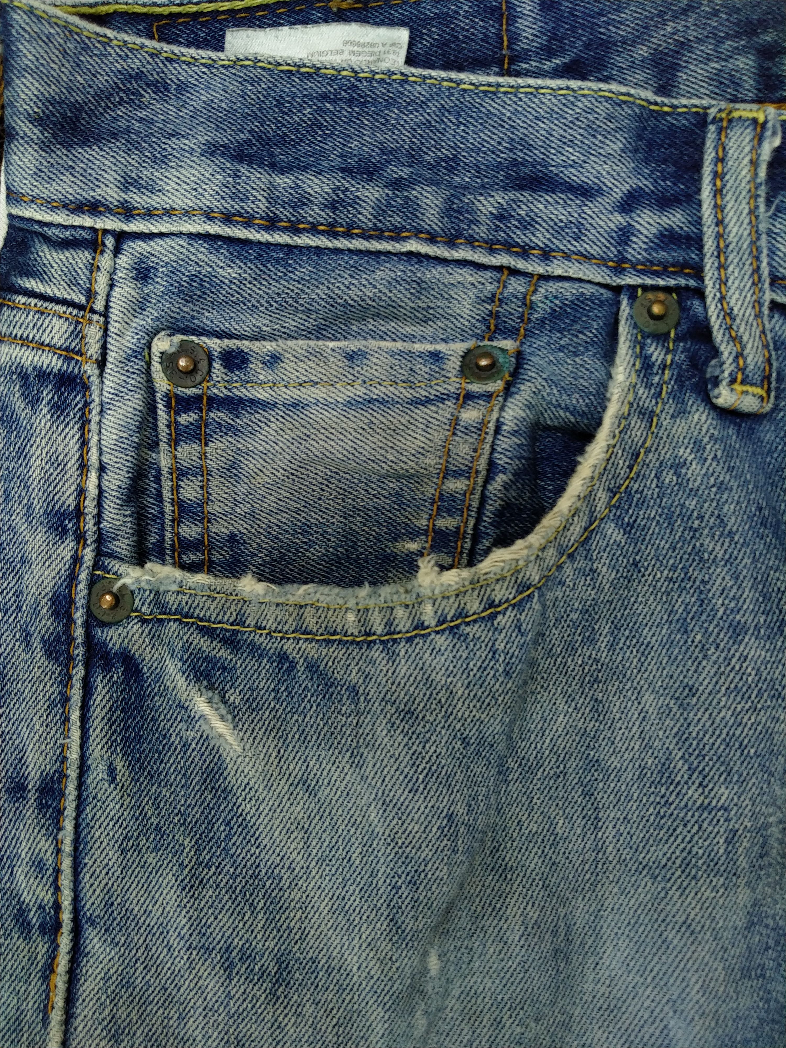 Levi's Vintage Levi's 513 Distressed 32 x 30 Denim -JN318 Size US 32 / EU 48 - 13 Thumbnail