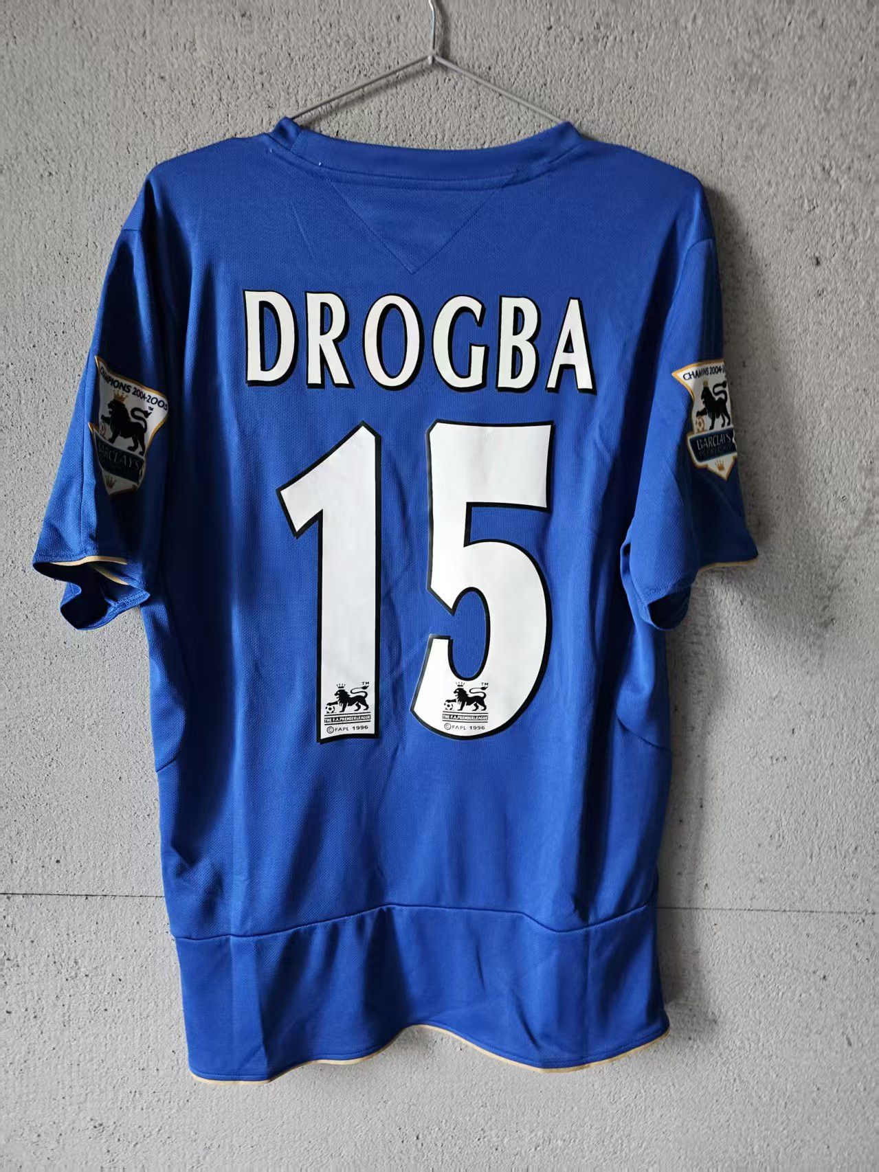 Other 2005 06 Chelsea 15 Didier Drogba Jersey Home Size US XL / EU 56 / 4 - 1 Thumbnail