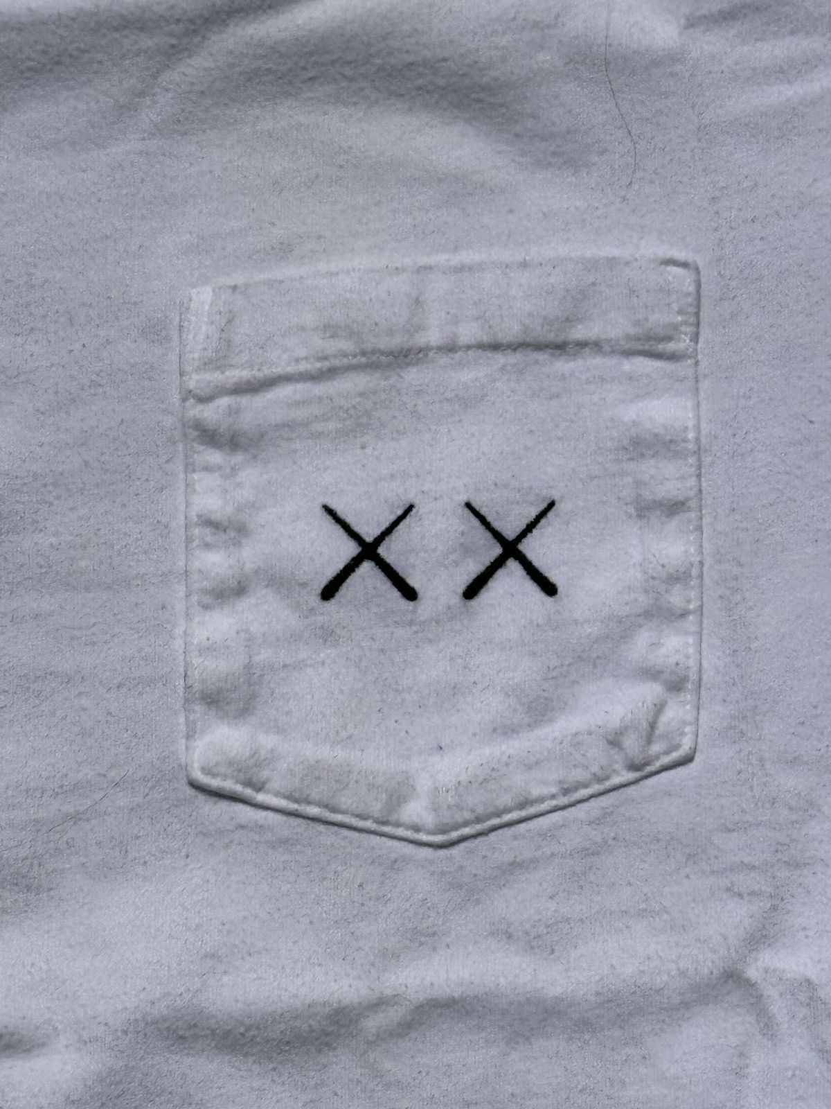 Kaws × Uniqlo White KAWS x Uniqlo x Sesame Street XX Pocket Tee Size US S / EU 44-46 / 1 - 3 Thumbnail